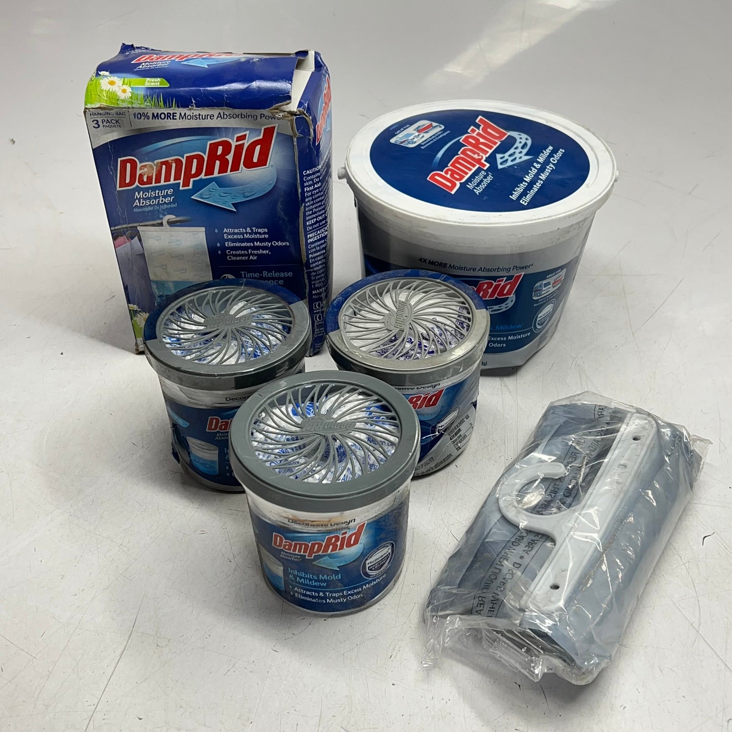 ZA@ DAMPRID (LOT OF 6) Products for Mold/humidity Clean Up (As-Is)