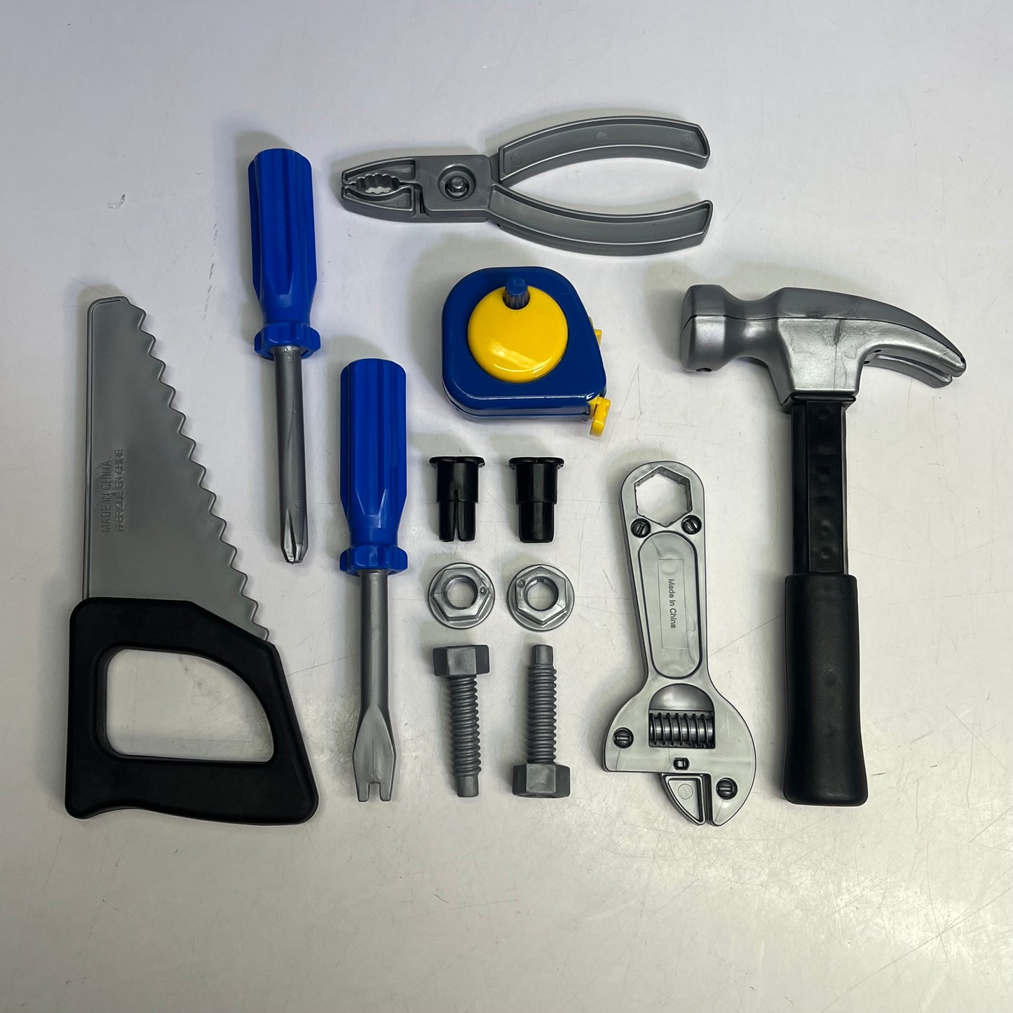 LEARNING SOLUTIONS Pretend & Play Work Belt Tool Set Ages 3+ 20 Pieces LER9130