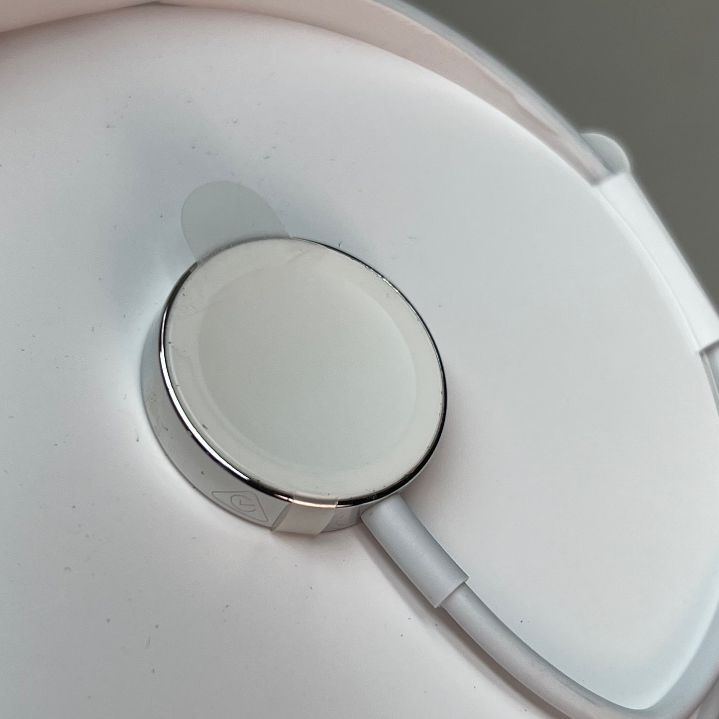 APPLE Watch Magnetic Charger To USB Cable (1M) White MX2E2AM/A (Return)