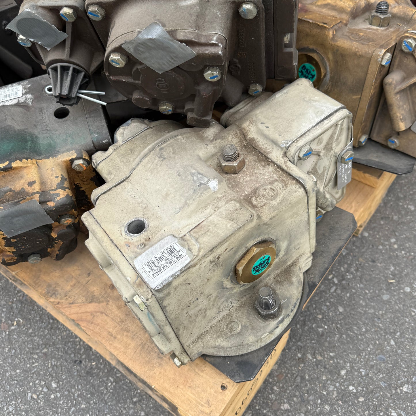 NEW YORK AIR BRAKE (22 Units) Railroad Air Brake Valves, Train Parts (AS-IS)