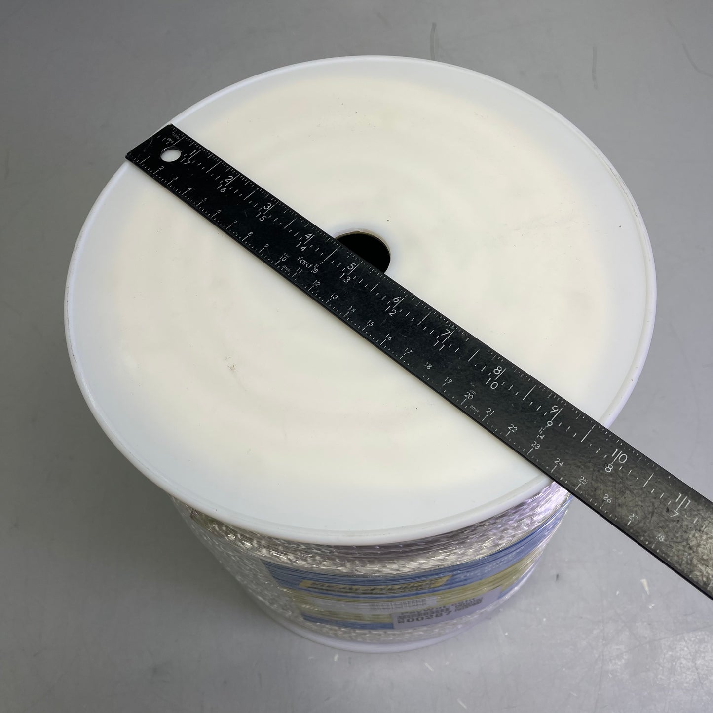 SEACHOICE Solid Braid Nylon Rope 3/8” x 500’ White 42920