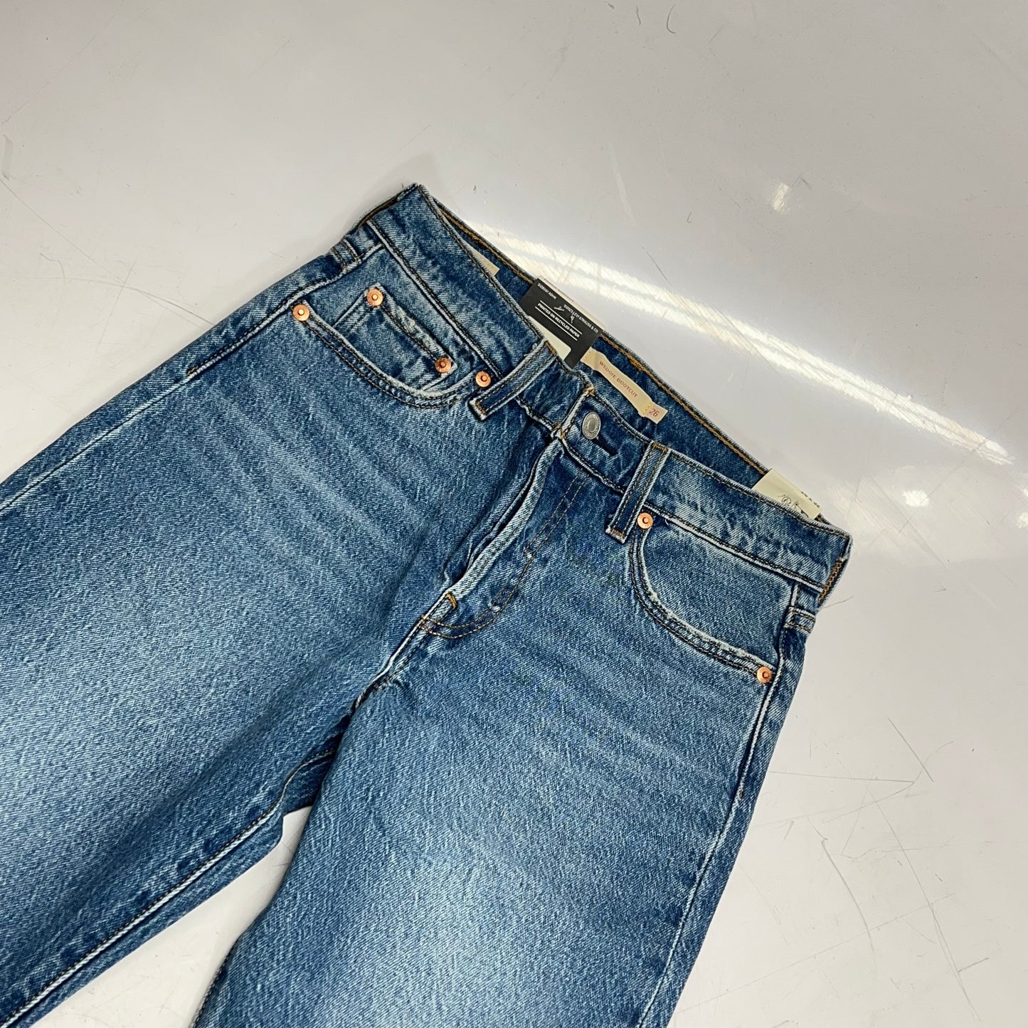 LEVIS High Rise Wedgie Bootcut Jeans Women's Sz 26x32 Fair Point Psk A87100002