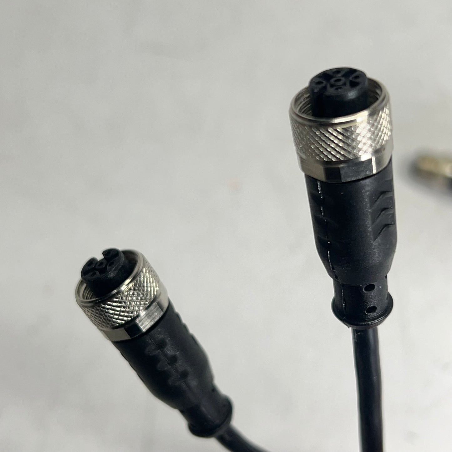 IFM Electronics Y Splitter Cable High Range Wide Operate Temp Range 24DC EY5053