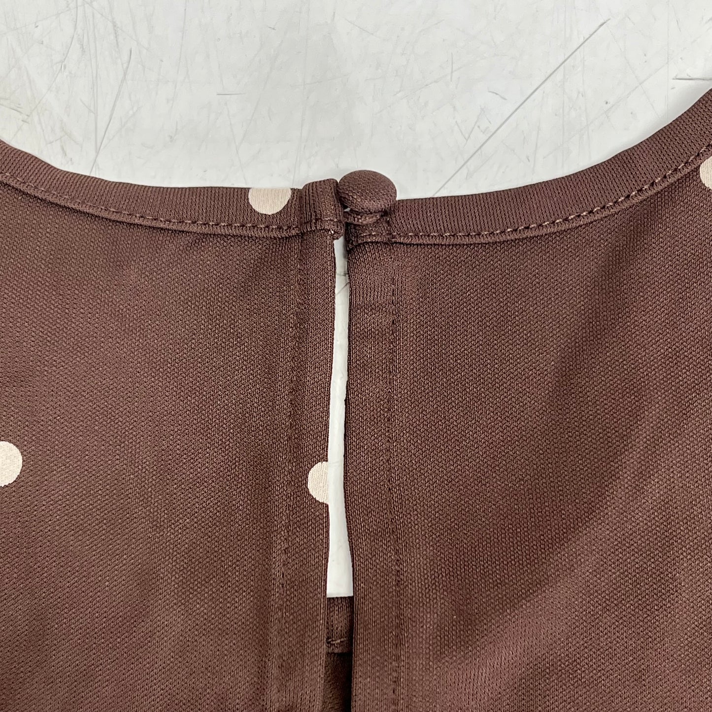 RW & CO Long-sleeve Top Shirred Crew Neckline Women's Sz M Brown/Pearl Ivory