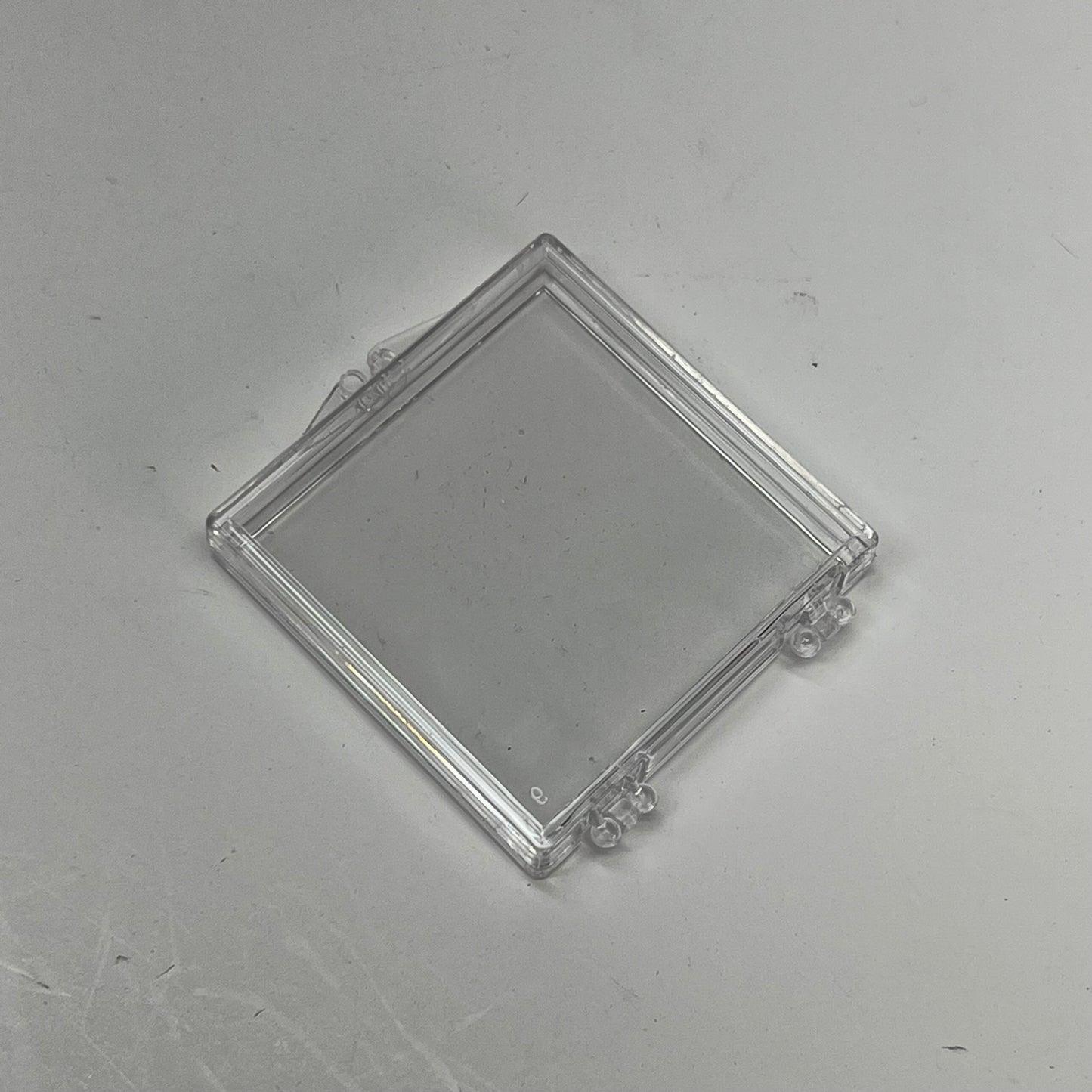 ZA@ (1000 PACK) Mini Show Boxes 1.5"x1.5" Clear 53211