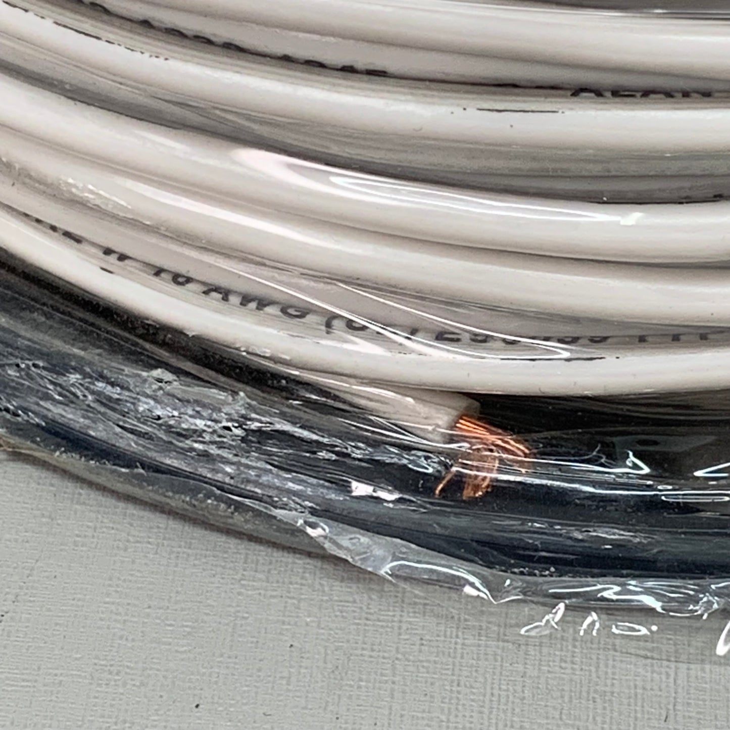 AWM Style 1032 500 FT 16 AWG Appliance Wire 26 Strand White 16MT21 (New)