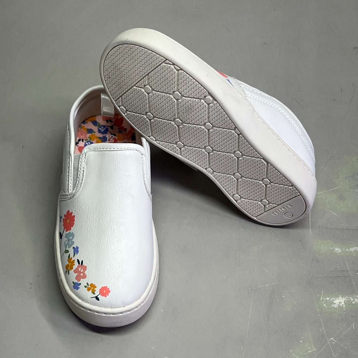 CARTER'S Wipe Clean Floral Slip-On Toddler Shoe Girl's Sz 12 White CF21H03B