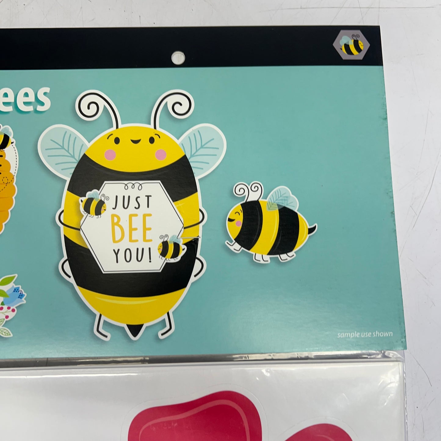 CREATING TEACHING PRESS (2 PACK) Busy Bees Bulletin Board 17 Piece  CTP 10670