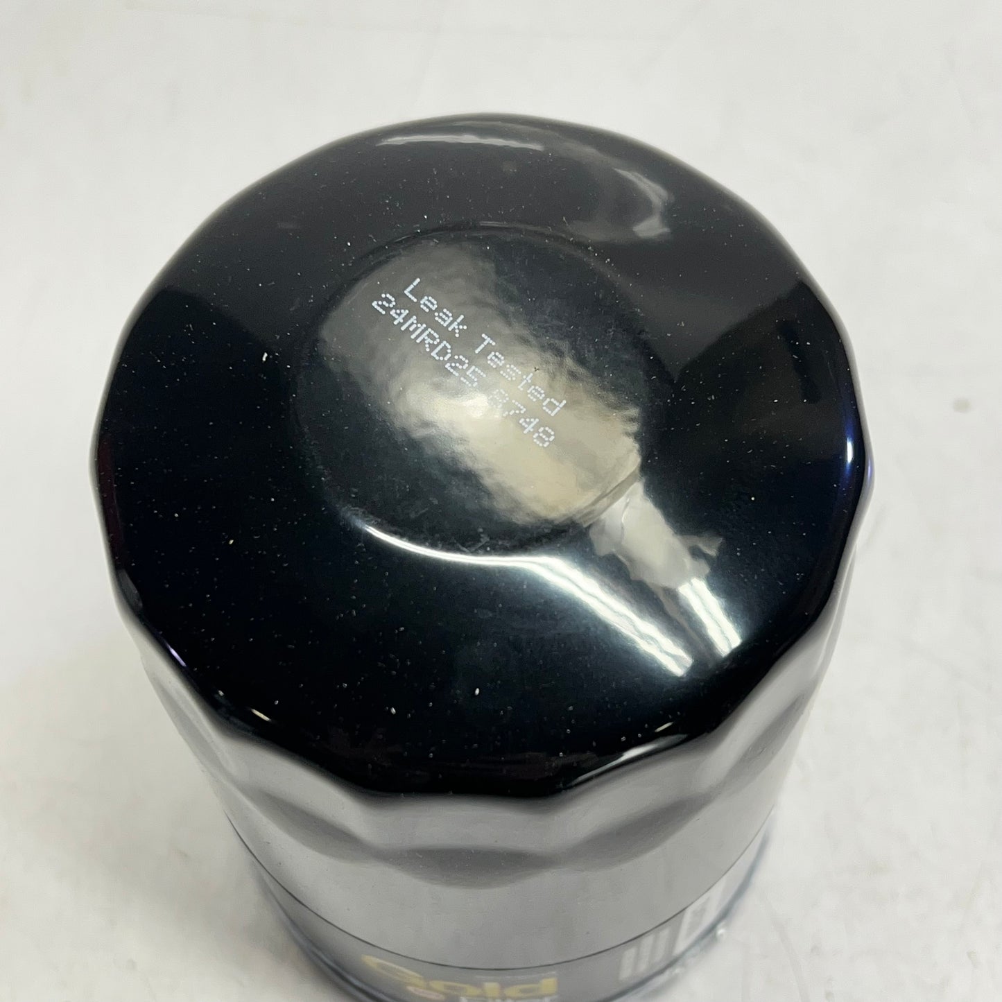 NAPA Gold Filter Spin on Oil Filter W/ Gasket  1 in - 16 Thread 100242