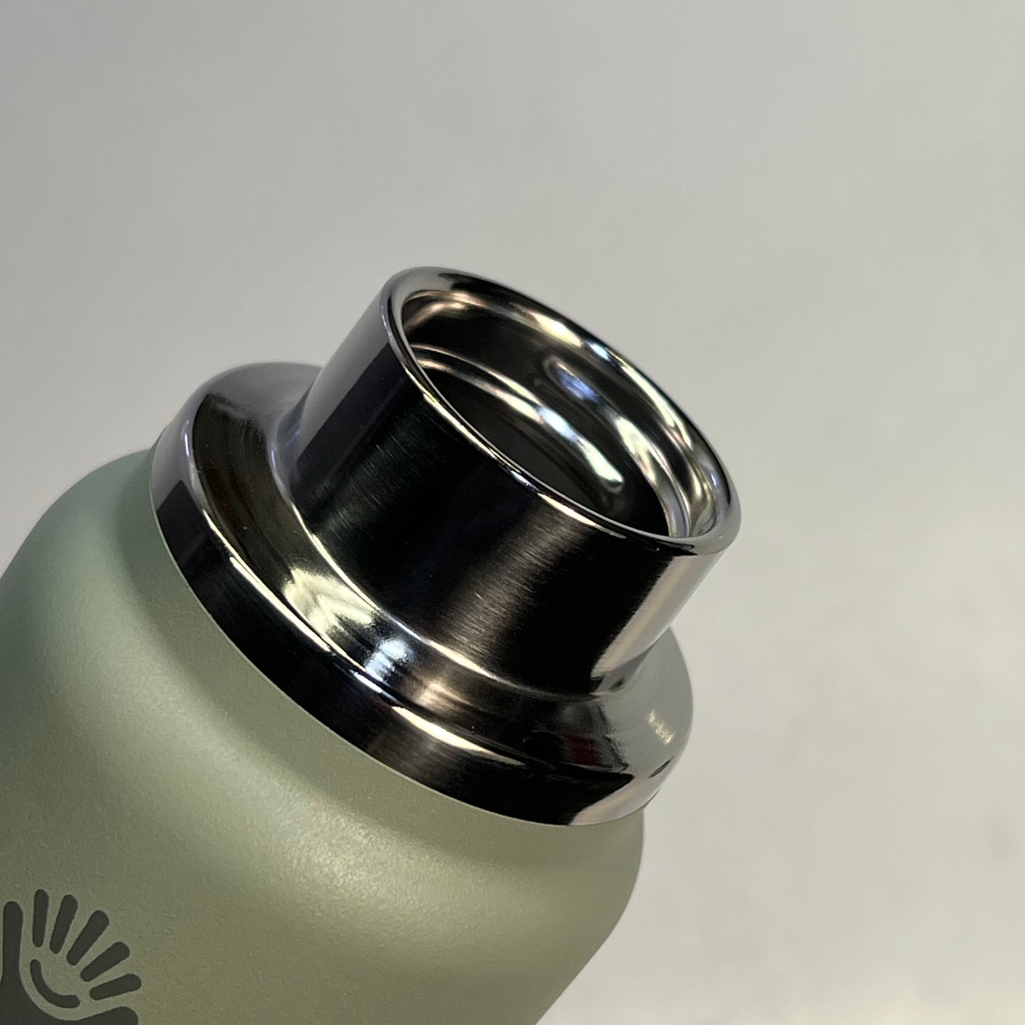 HYDROFLASK Micro Hydro Vacuum Water Bottle W/ Screw Cap 6.7 fl oz Agave TNY200