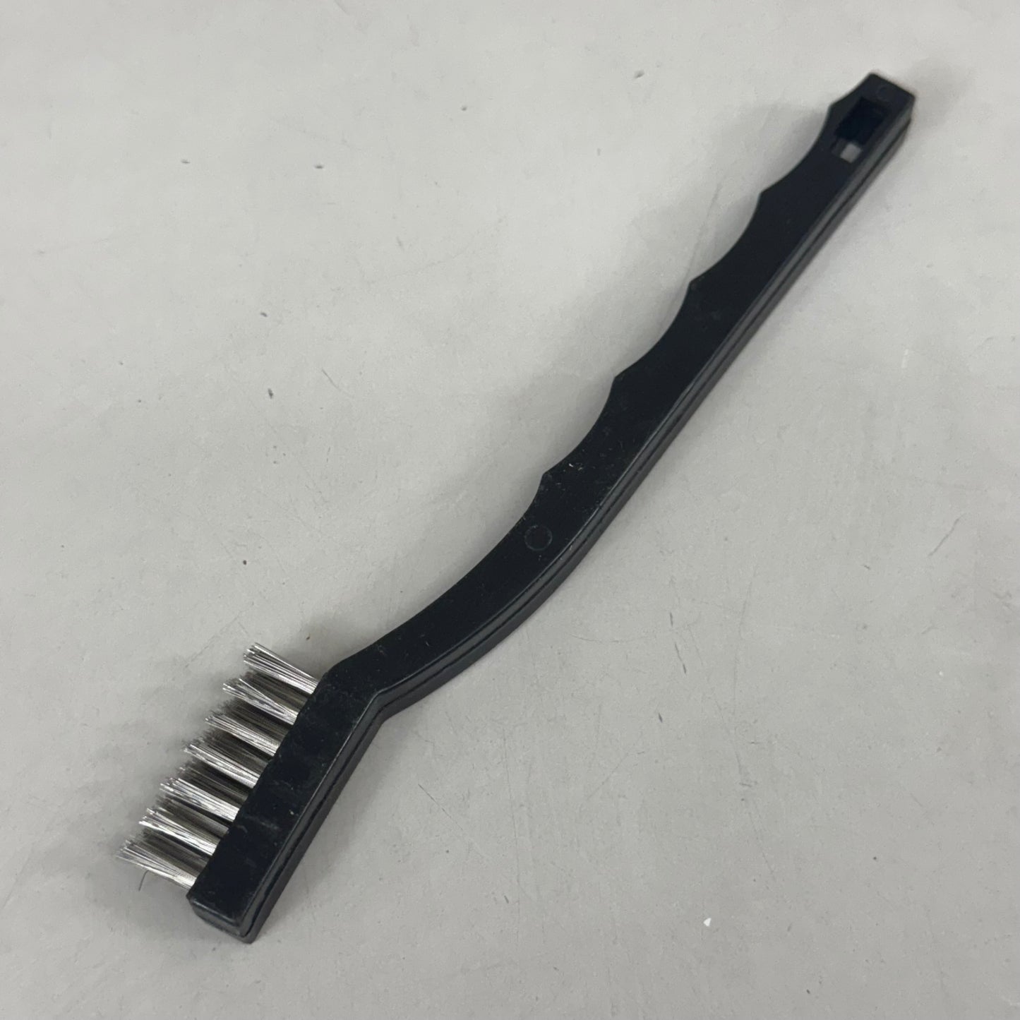 (40 Brushes, 1 Box) Anti-Static Hand Tool Brushes For Removing Dirt 7" Overall Length Black (New Other- Slightly Damaged Packaging)