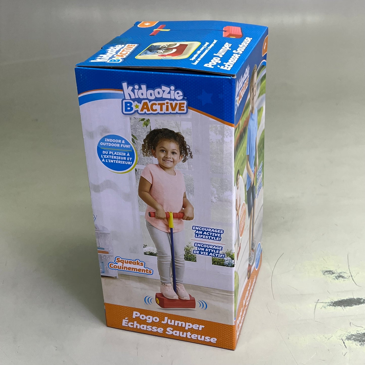 EPOCH Kidoozie B Active Squeaky Pogo Jumper Indoor & Outdoor Toy Red Blue G02404