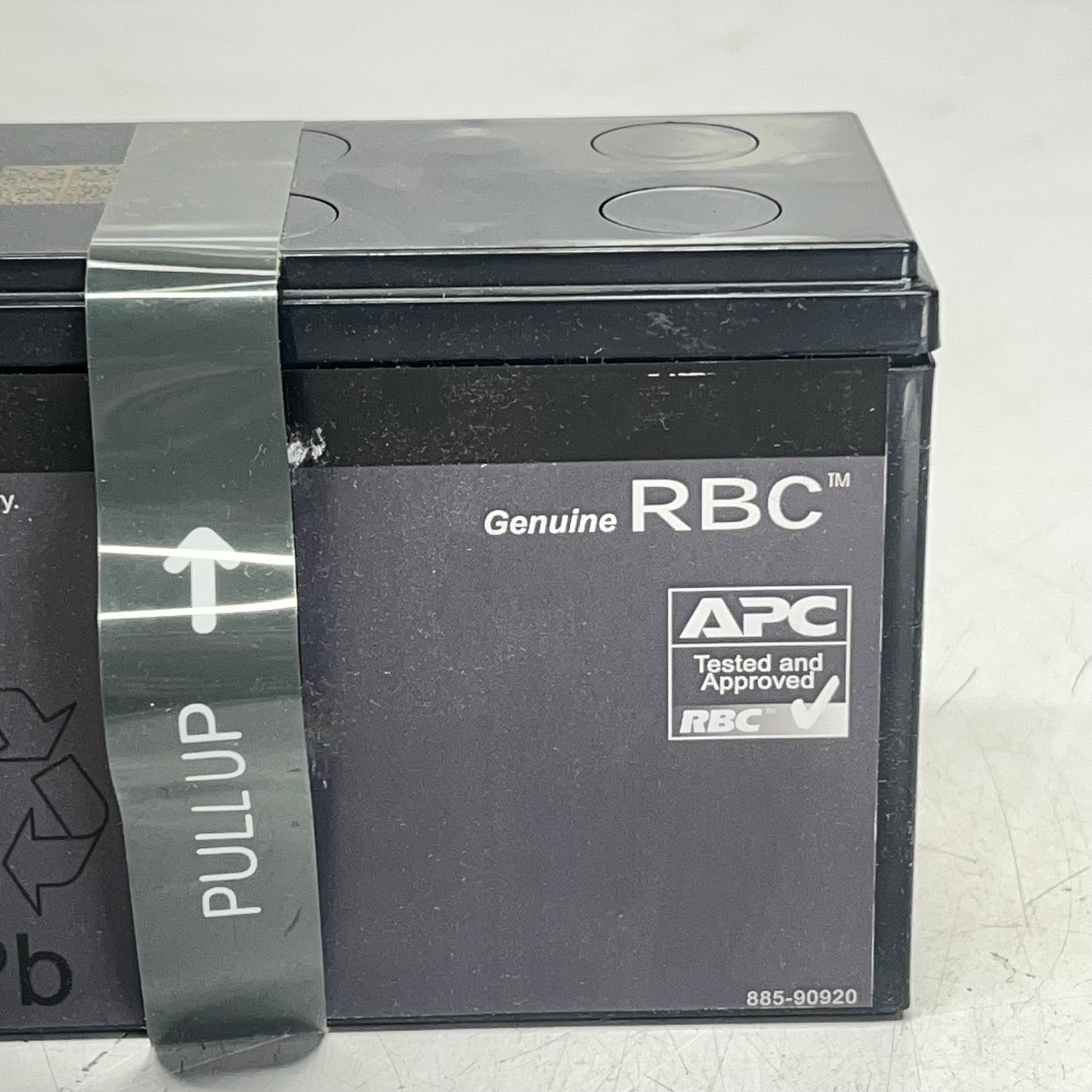 APC Replacement Leak Proof Lead-acid Battery Cartridge #163 12V 7.2Ah APCRBC163