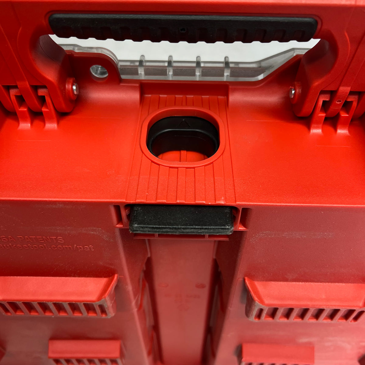 ZA@ MILWAUKEE Packout Case W/ Hardware 20"x14"x5" Red/Black (Used)