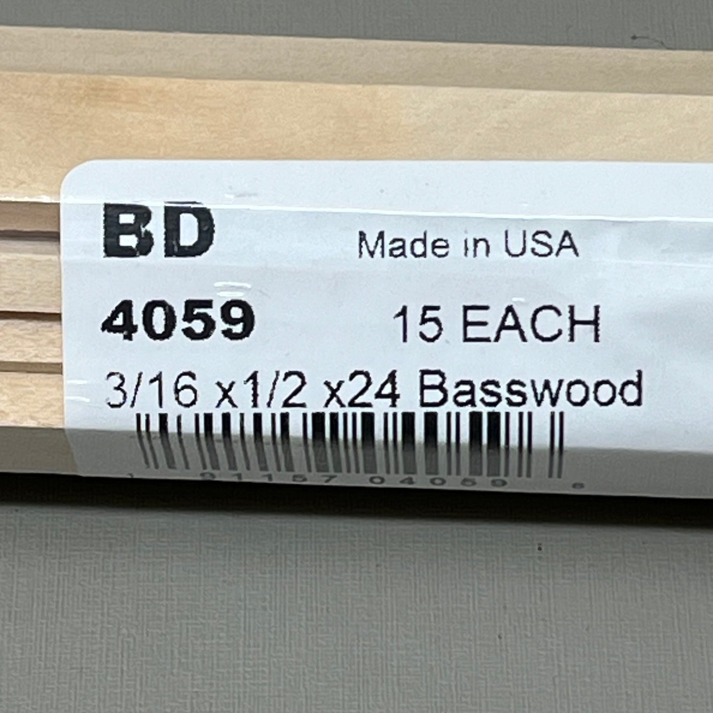 MIDWESTS PRODUCTS CO. (30 PACK) Domestic Basswood Strips 3/16" X 1/2" 24" 4059