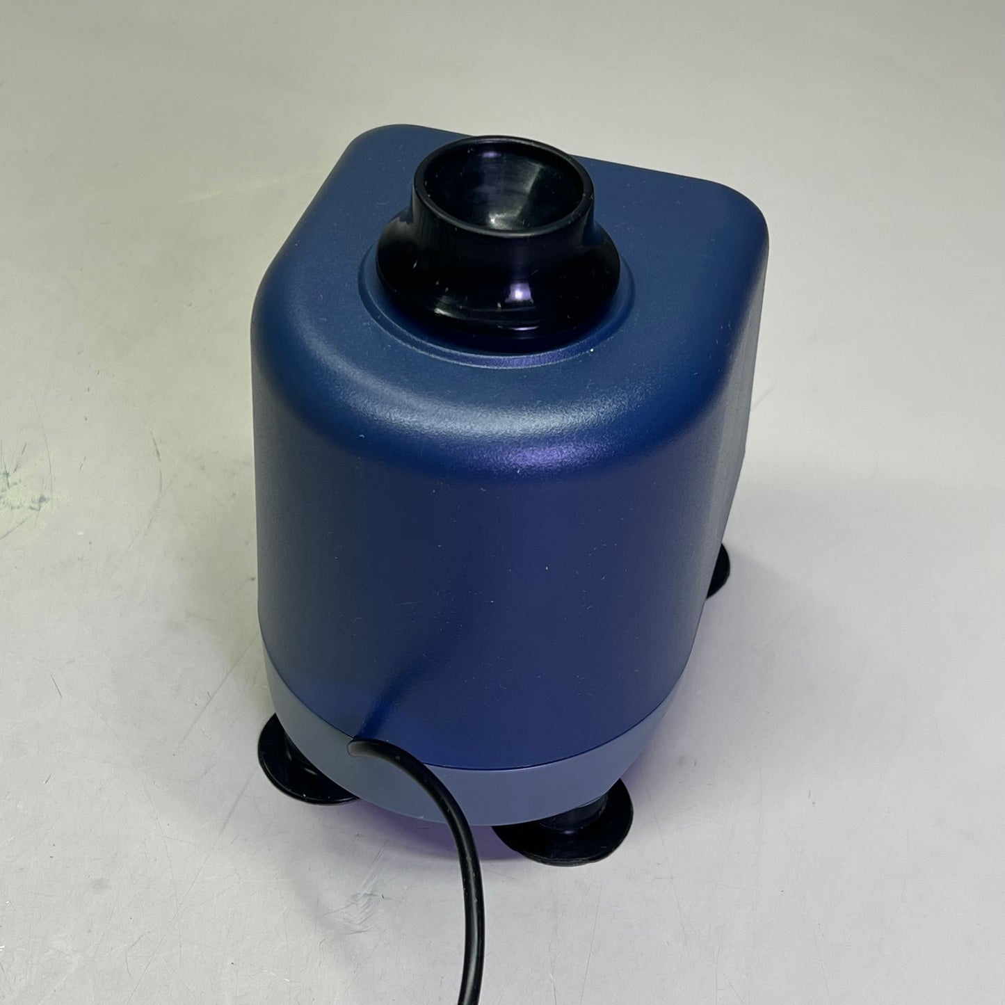 FOUR E'S Variable Speed Vortex Mixer Aluminum Housing 0-3000RPM MI0101002 (Used)