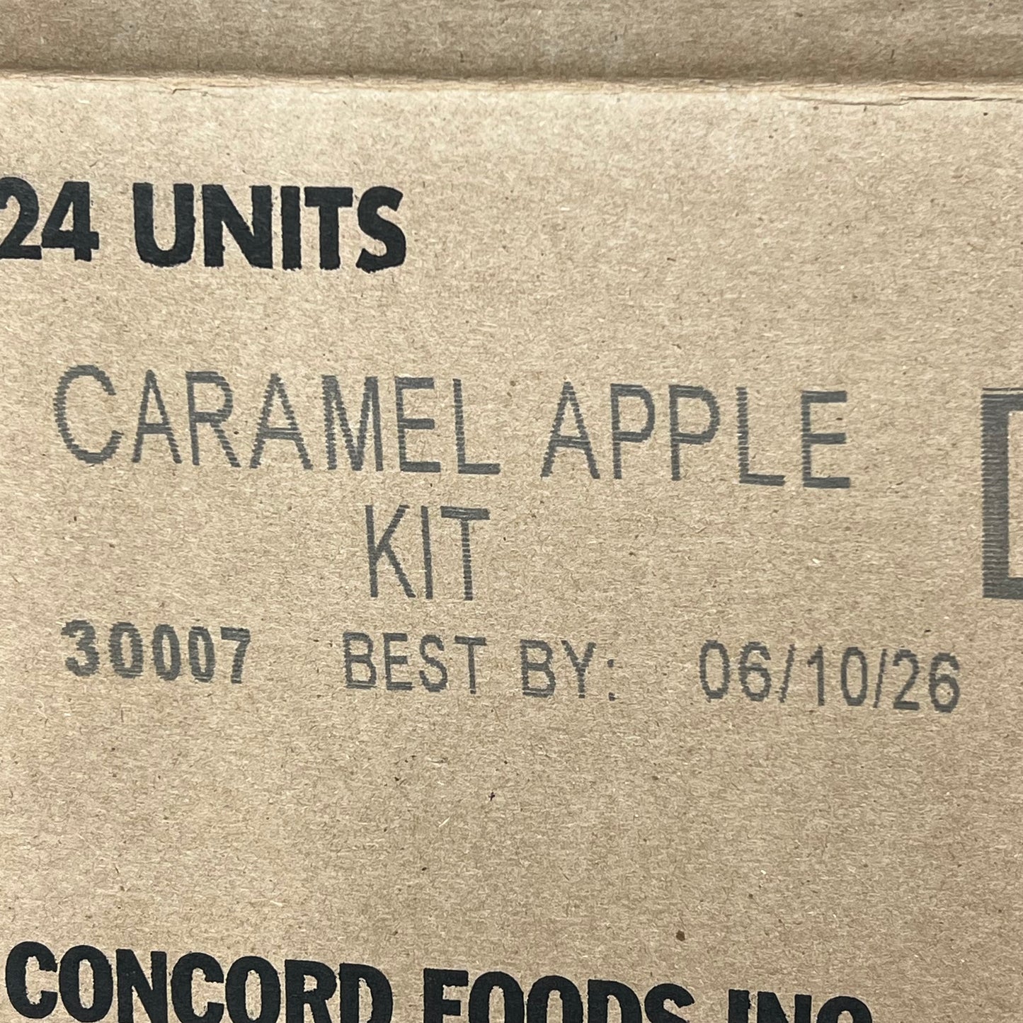 CONCORD FOODS (6 PACK) Caramel Apple Kit Makes 10 Apples 5oz BB 06/26