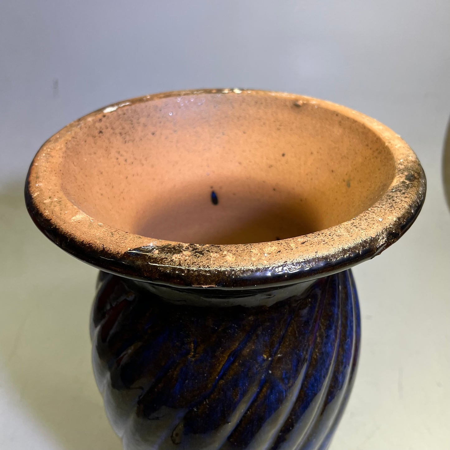 ZA@ Glazed Pottery 2 Piece Swirl Stand Bird Bath 22" L x 20" Dia Deep Blue