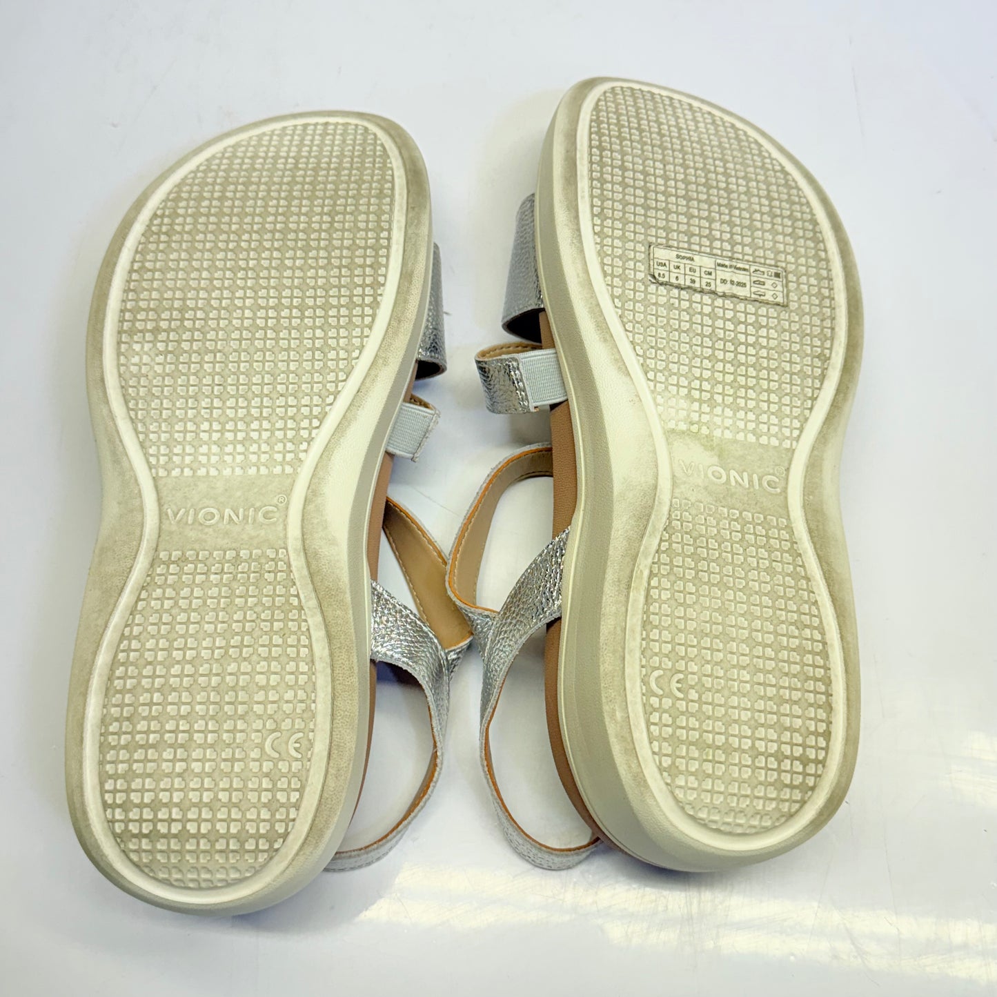 ZA@ VIONIC Platform Sandals Sophia Leather Adjustable Sz 8-1/2M Silver (Used)(AS-IS)