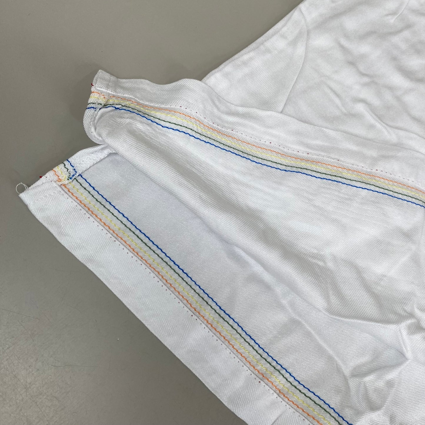 NO BOUNDARIES () All Gender Pride Boxy Fit Cropped Button Front Shirt Men's SZ 2XL