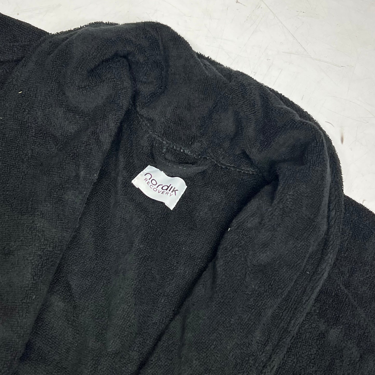 NORDIK RECOVERY Retreat Robe Ultra Plush Terry One Size Black BR-BL-1FA (Used)