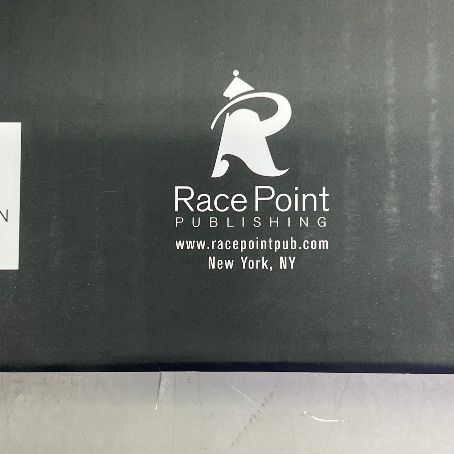 MIDDLE EARTH ENVISIONED The Hobbit & The Lord Of The Rings Hardback Book