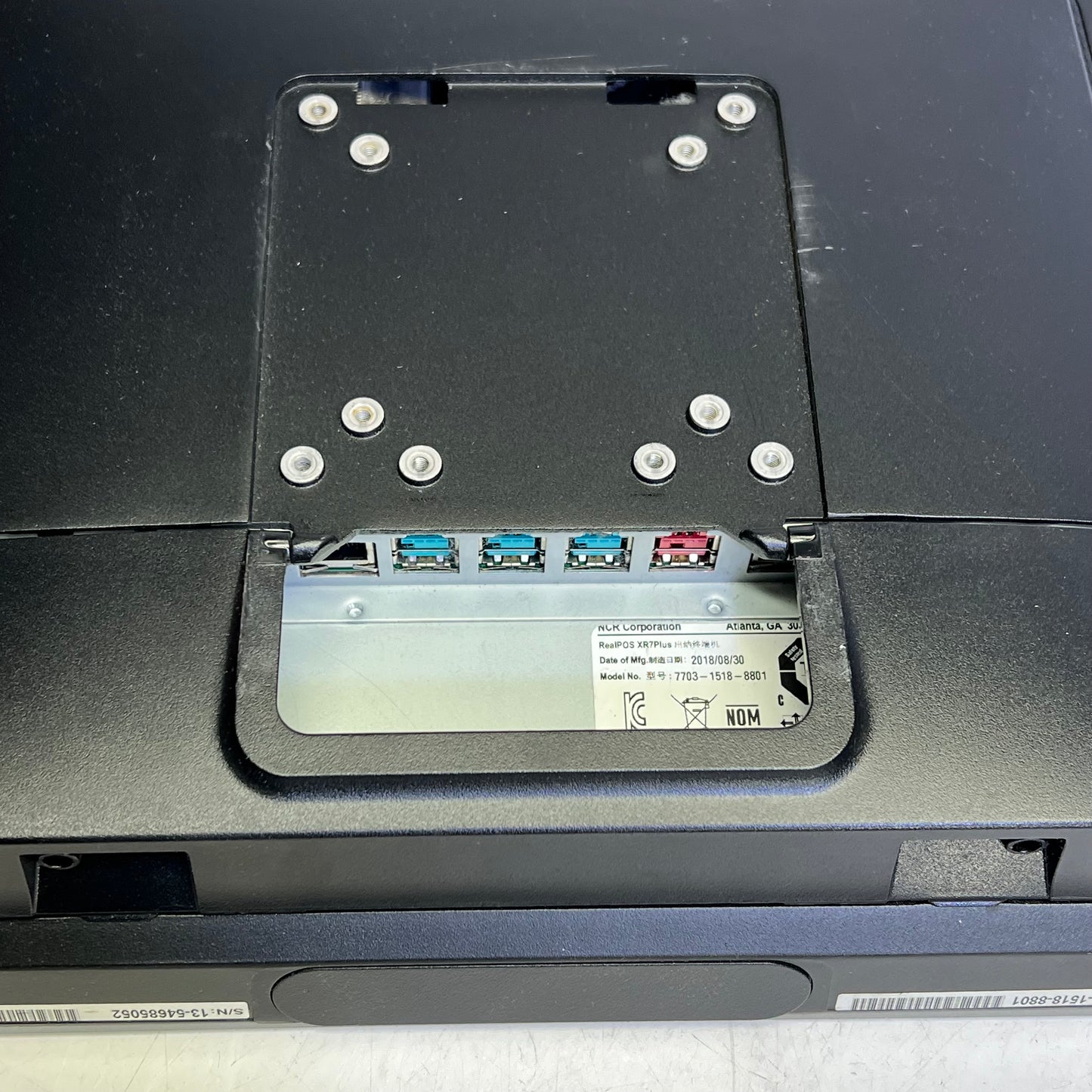 NCR Touchscreen POS Xrr7 Plus 19"x12"x3" Black 7703-1518-8801 (As-is)