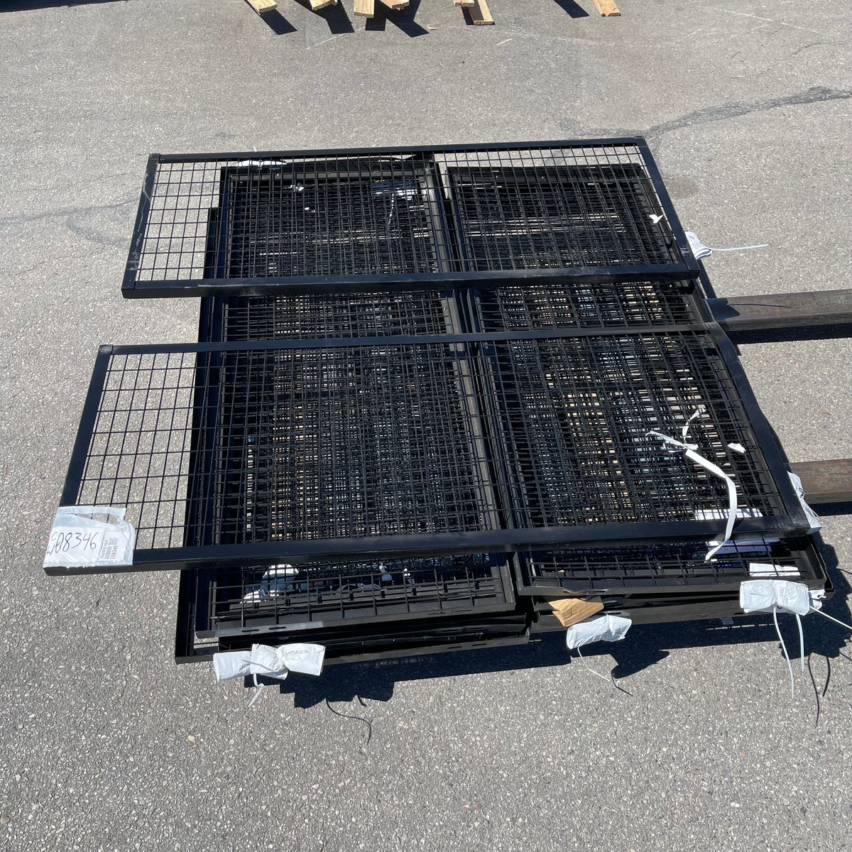 SAF-T-FENCE Wire Mesh Partition Extension Panels 58"x24" Black SAF-5824 (Good)