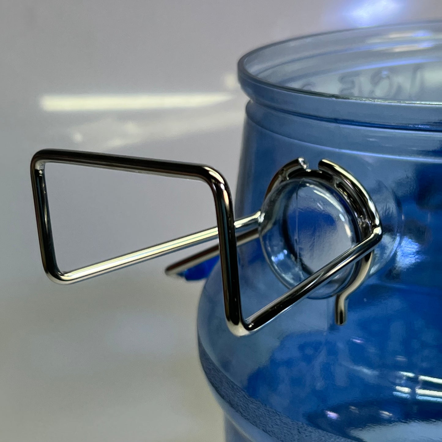 SAFTICE TOTE San Jamar Sanitary Tote to Transport Ice 5 Gal. SI6100