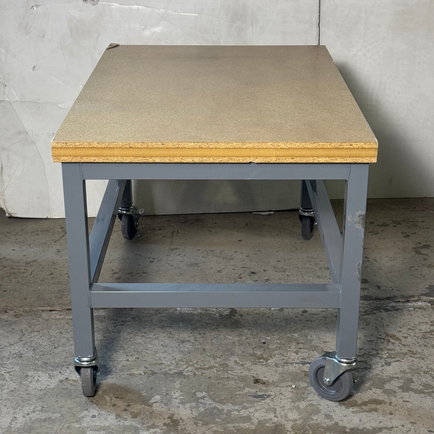 ZA@ BUILTRITE Table With Wheels, High resistance Sz 36”Lx24”Wx23”H (AS-IS, Minor Damage)