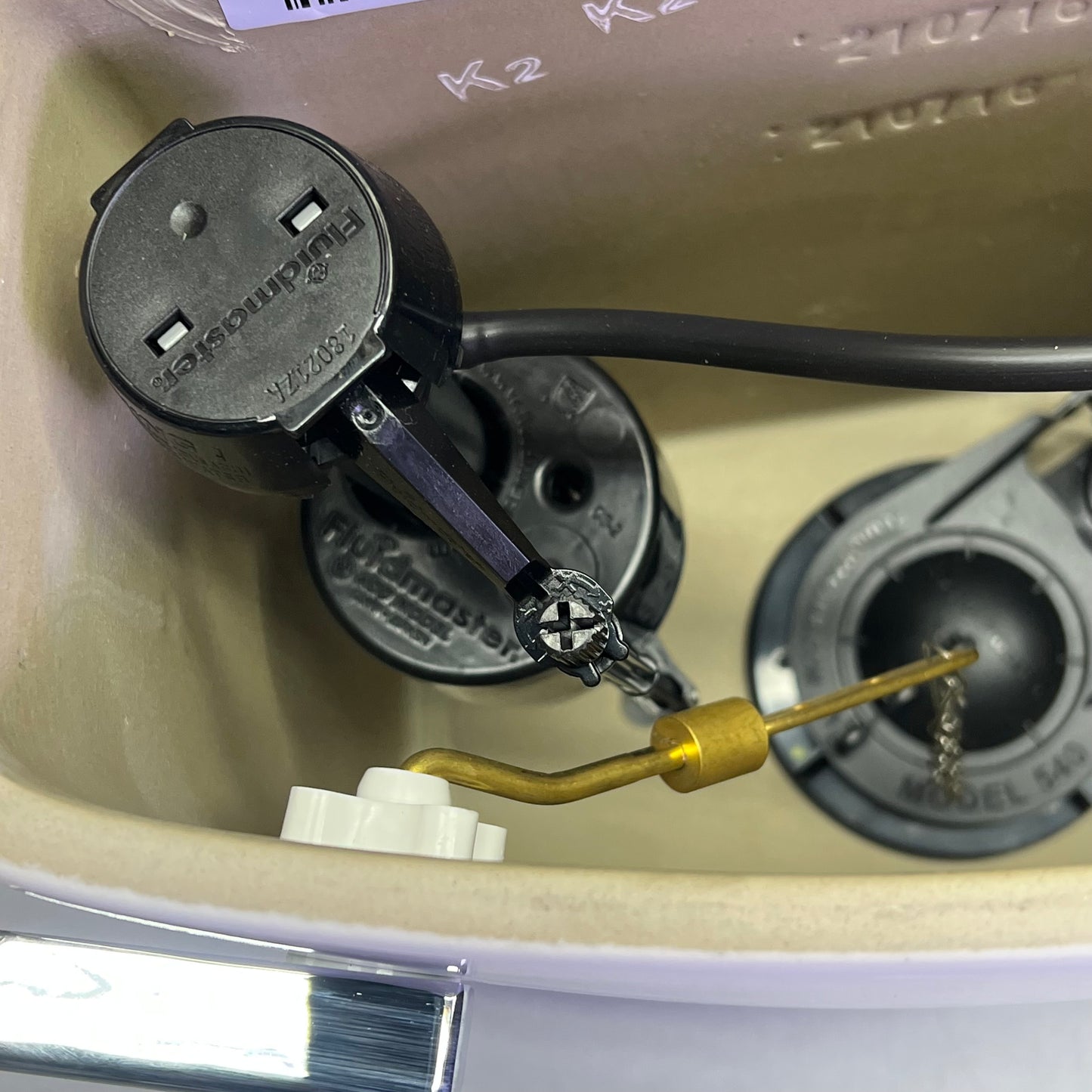 SLOAN Gravity Series Toilet Tank Left Hand 1.28 GPF White 2104010 ST4010