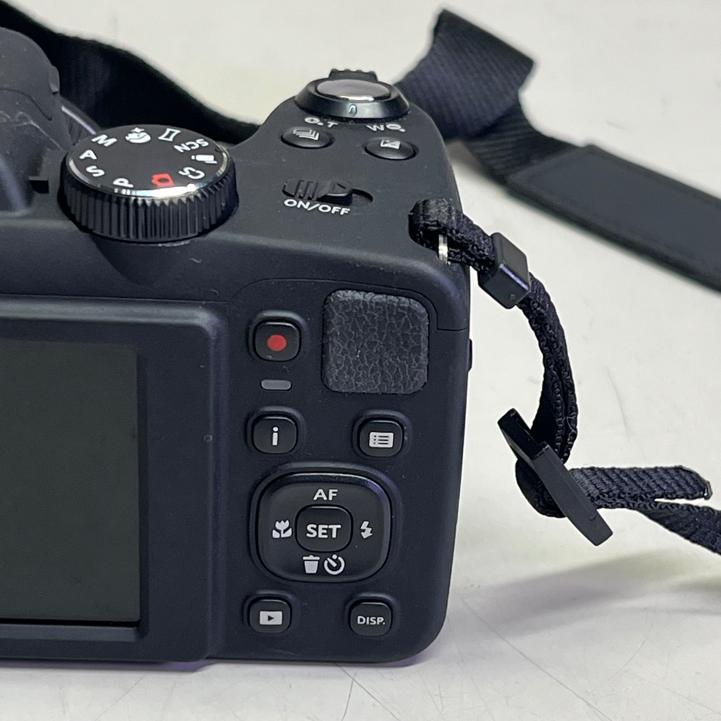 ZA@ KODAK PIXPRO Astro Zoom Digital Camera 25X Optical Zoom Black AZ255 Like New