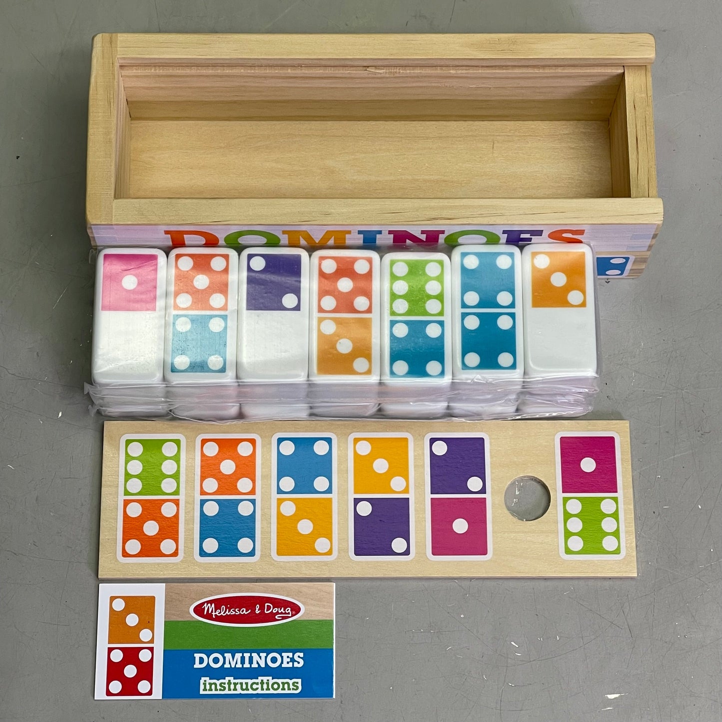 ZA@ MELISSA & DOUG Dominoes Game 28 Pieces Multicolor Wood 30388 A