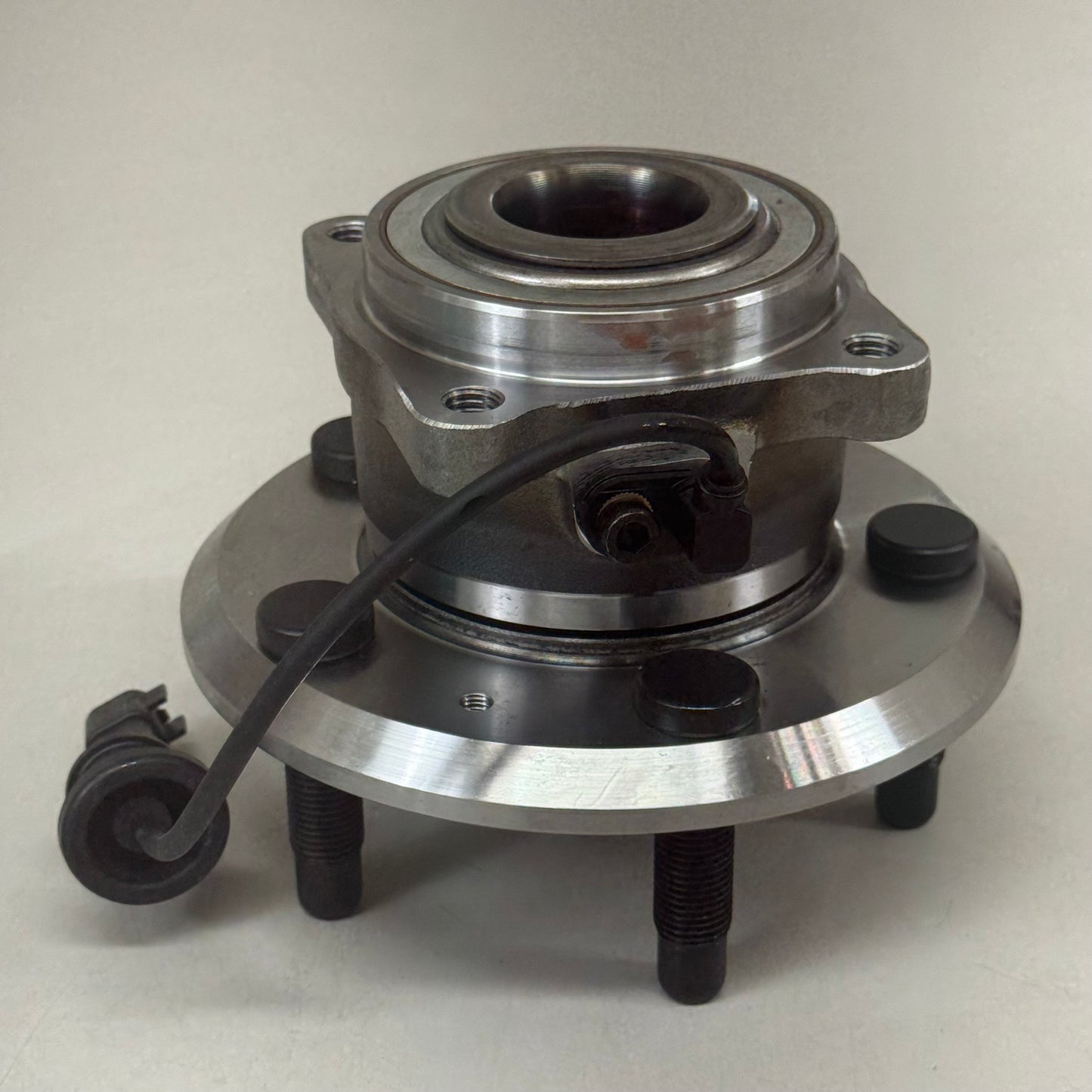 GSP Wheel Bearing & Hub Assembly Replacement Part For Chevy & GMC 103440