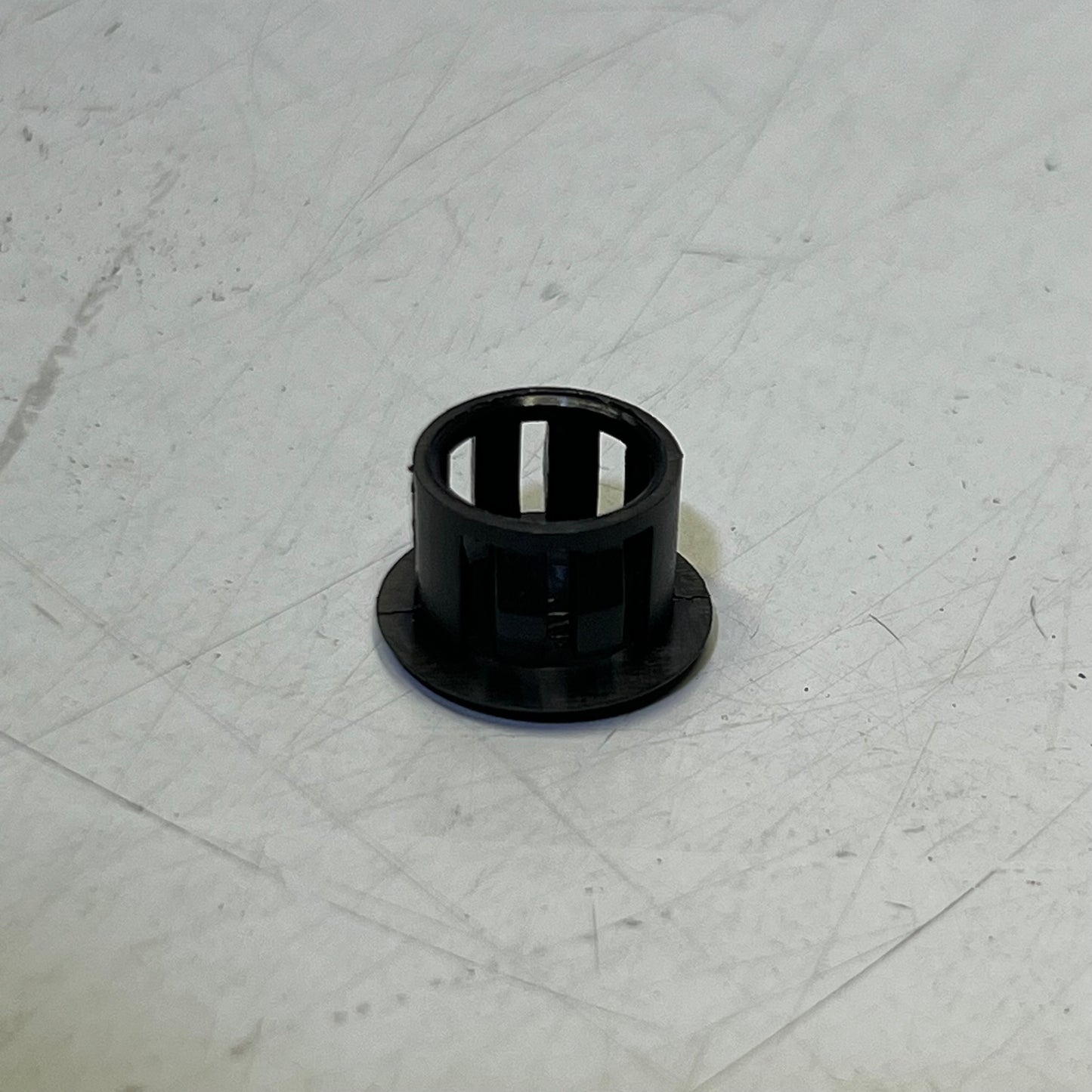 COSHAR (50 PACK) 1/2" Plastic Black Locking Hole Plug Panel, Hole Diameter 13mm X002PUA14J