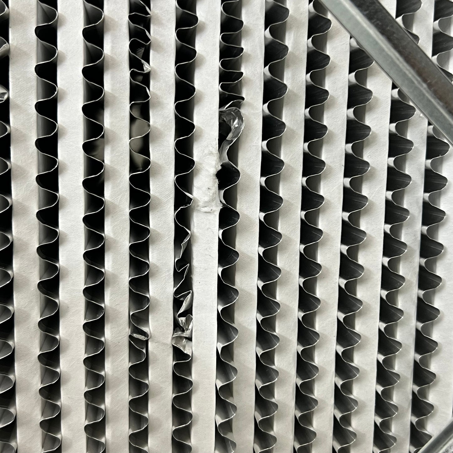 AEROSTAR Cartridge Air Filter W/ Single Header 24"x24"x12" 16290