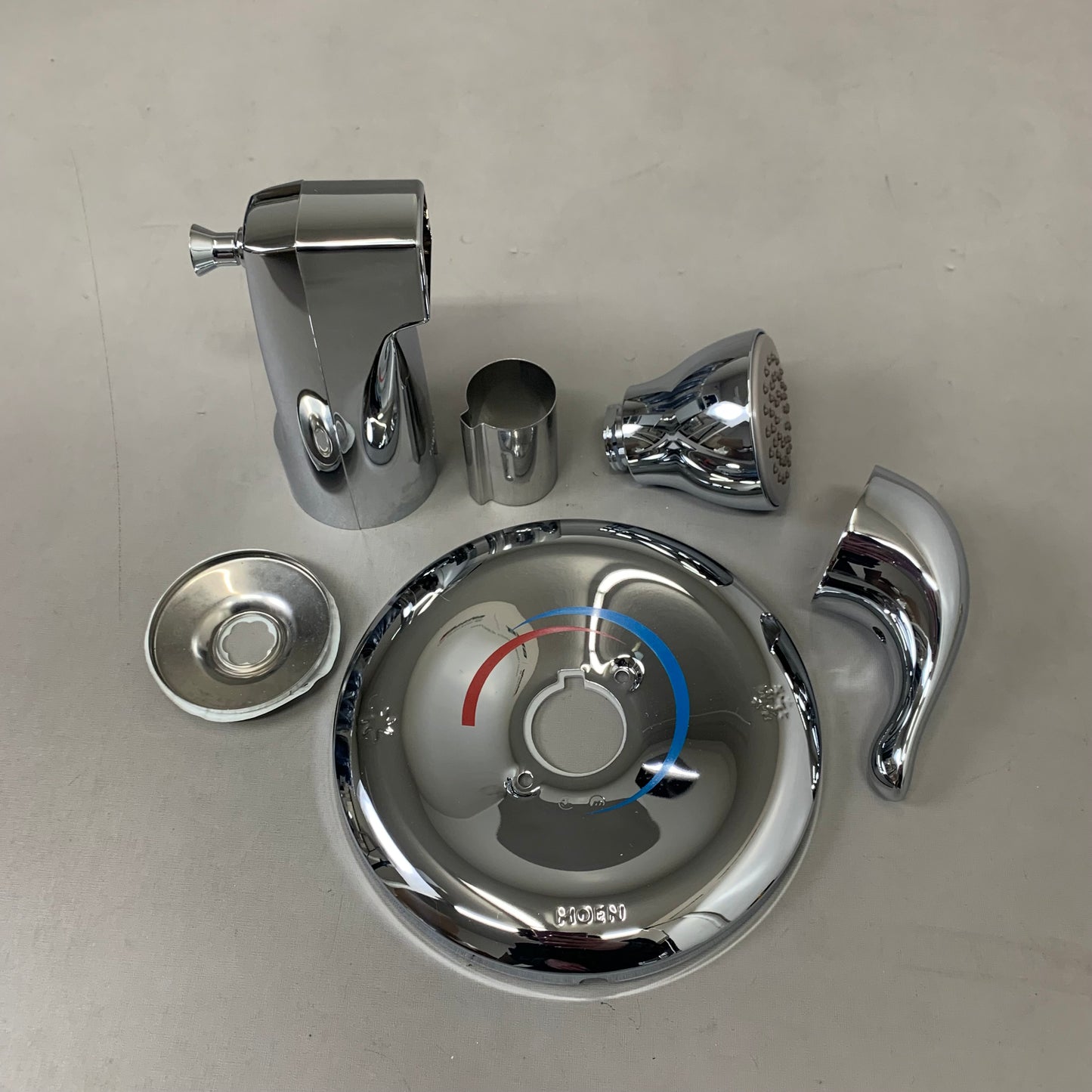 MOEN Wall Mount Tub/Shower Faucet Trim Kit Chateau Chrome TL183EP