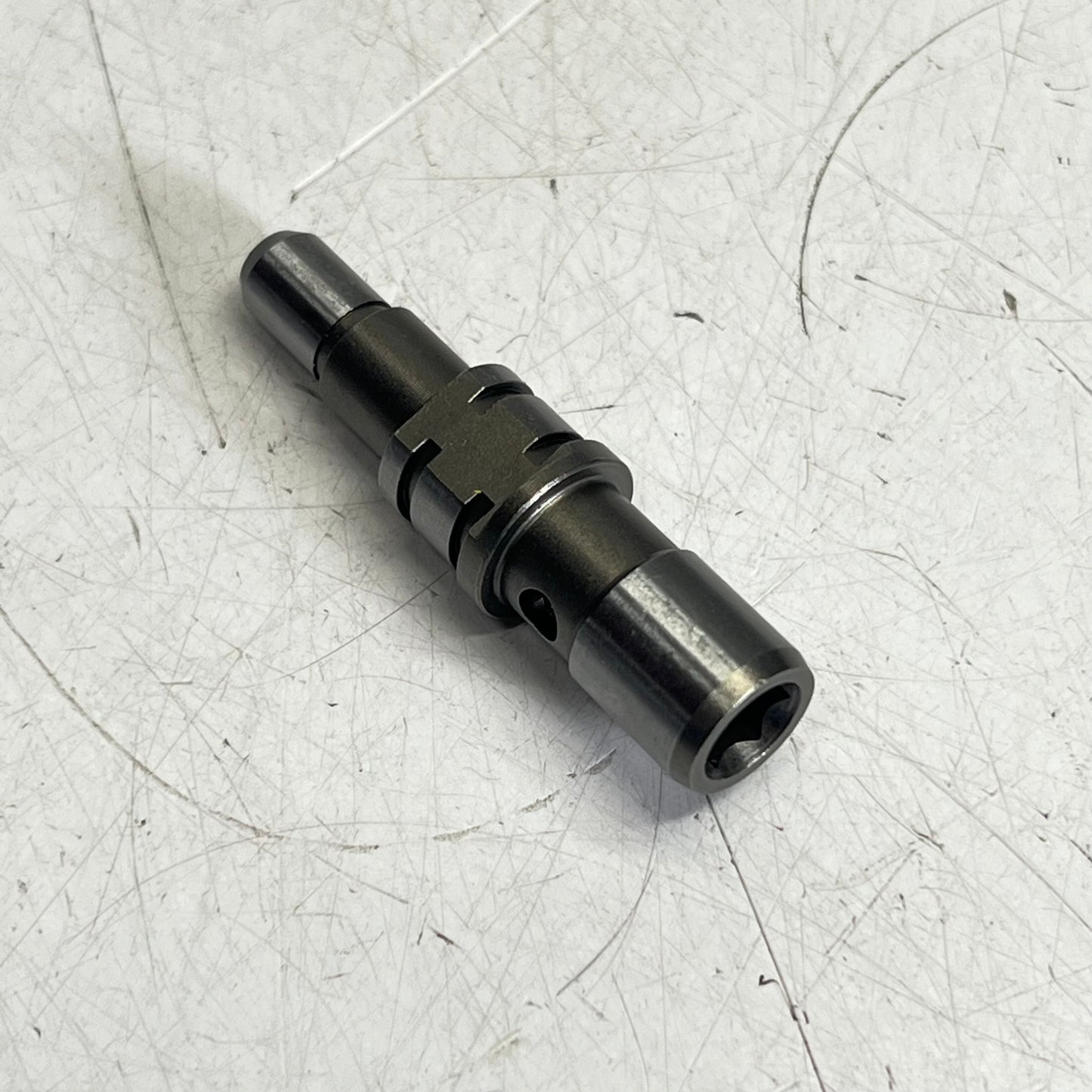 Output Spindle for Dewalt & Black & Decker for Electric Drill 385861-00