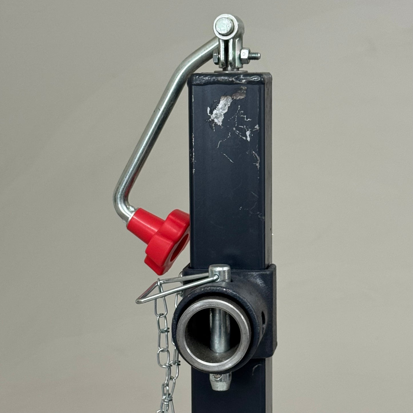 BULLDOG Square Tube Trailer Jack 3000 Lb Lift Cap 15" Travel 26" Closed Grey 195306