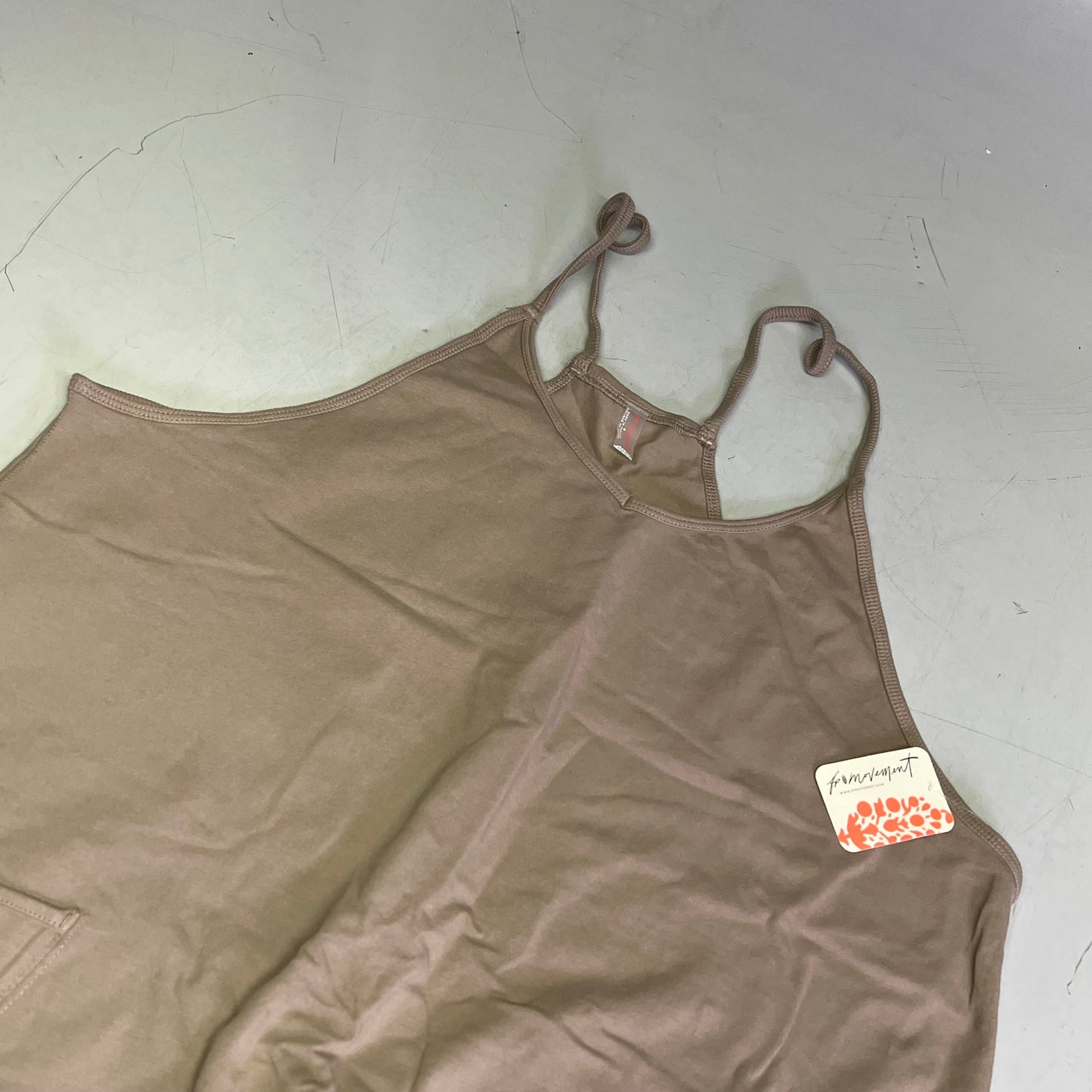 FREE PEOPLE Hot Shot Onesie Relaxed Fit Women's Sz L Mocha Latte 80029523