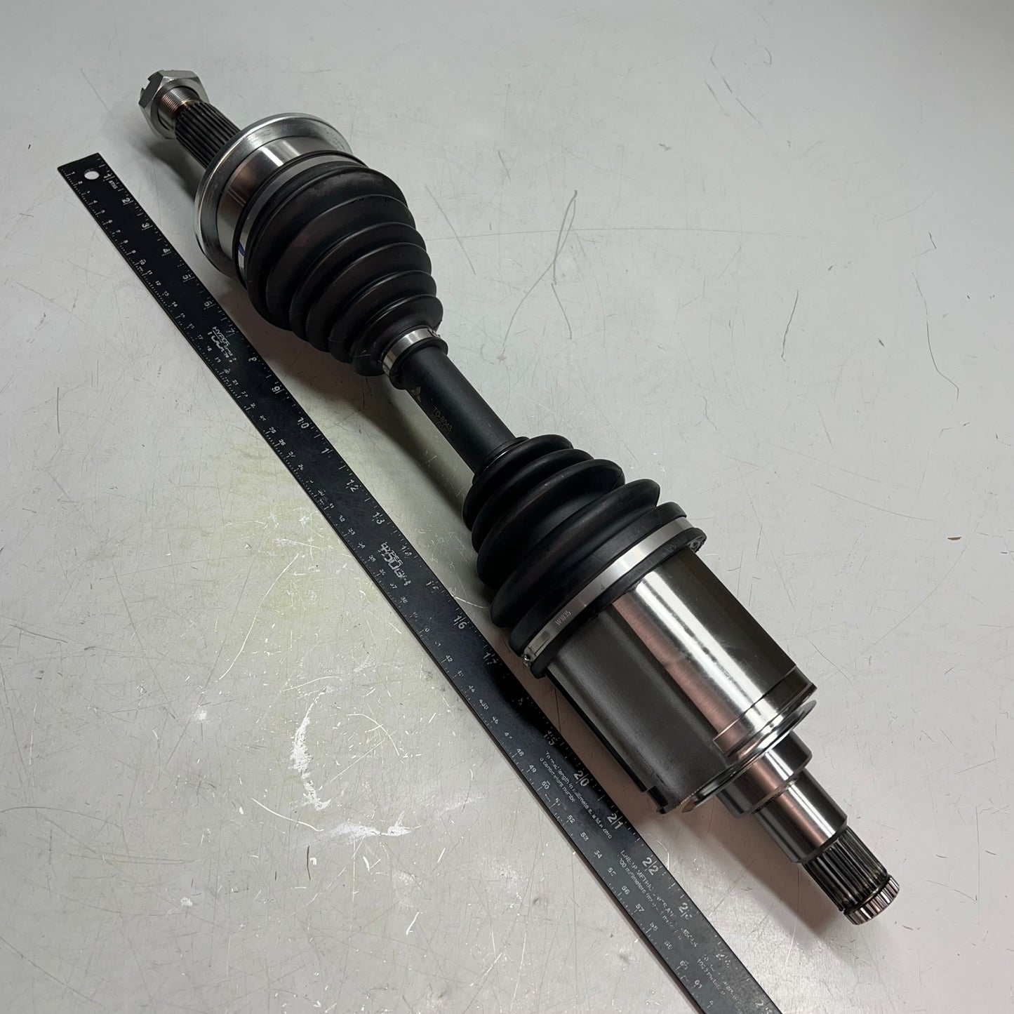 NAPA CV Drive Axle For Toyota 4 Runner & Tacoma Vehicle Models 94-4013 / TO-8043