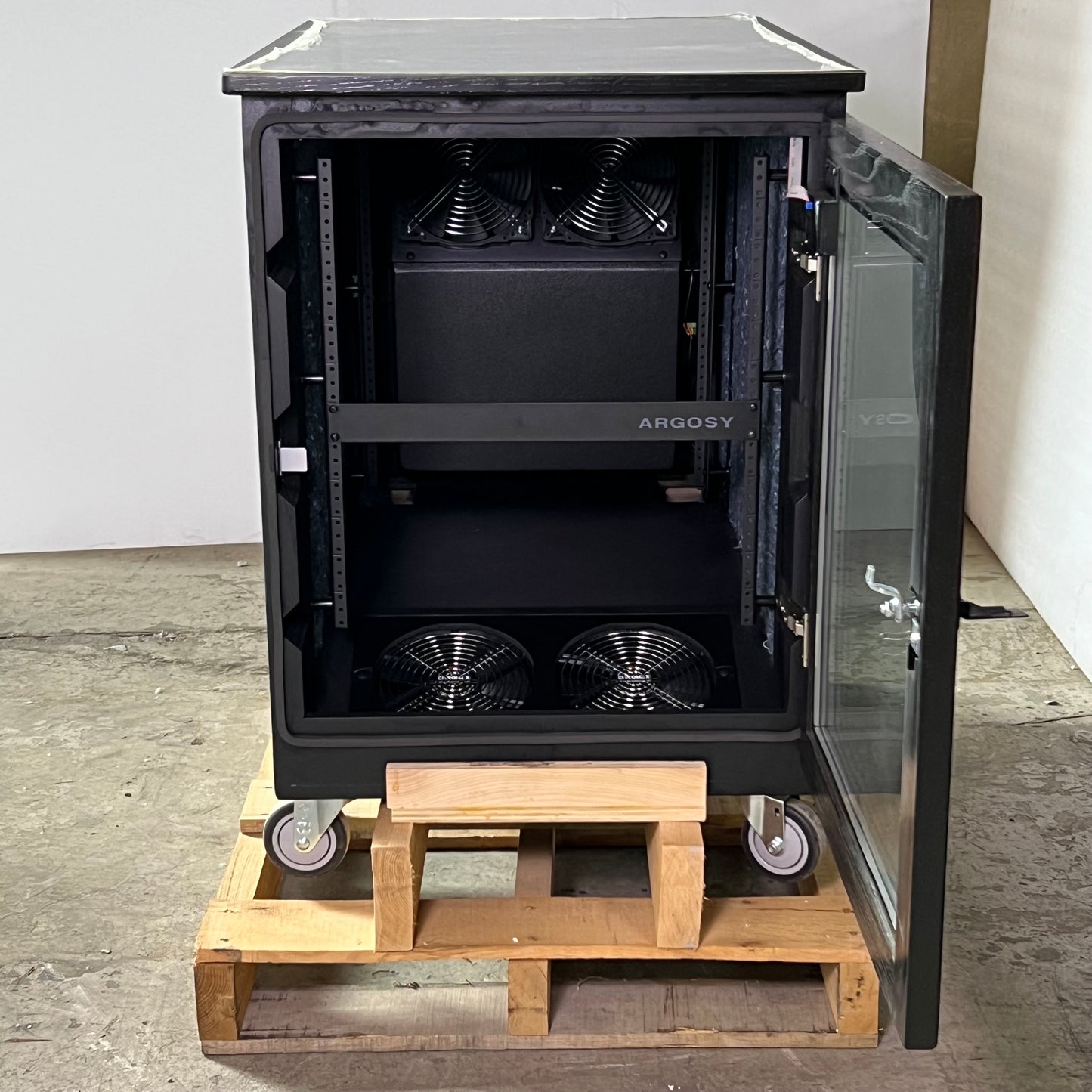 ARGOSY IsoBox PRO12 w/ Right-Hand Door Swing Black Satin on Oak Trim