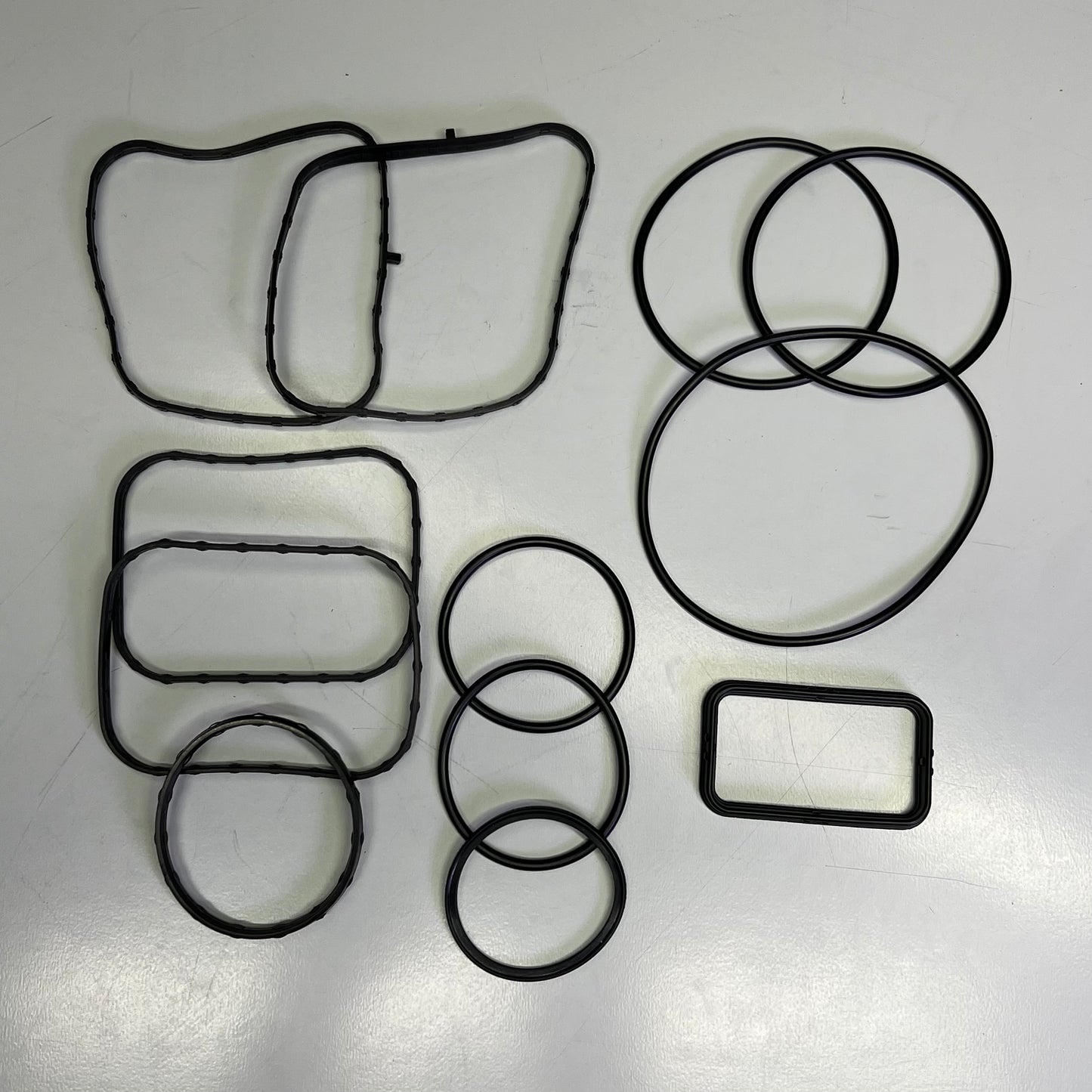 MAHLE Engine Gasket Set (Head Gasket Not Included) Made In USA Parts 95-3727