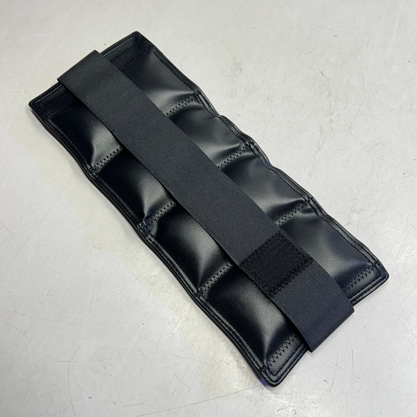 THE CUFF Original Ankle & Wrist Weights Physical Therapy 5lb Black 10-2509