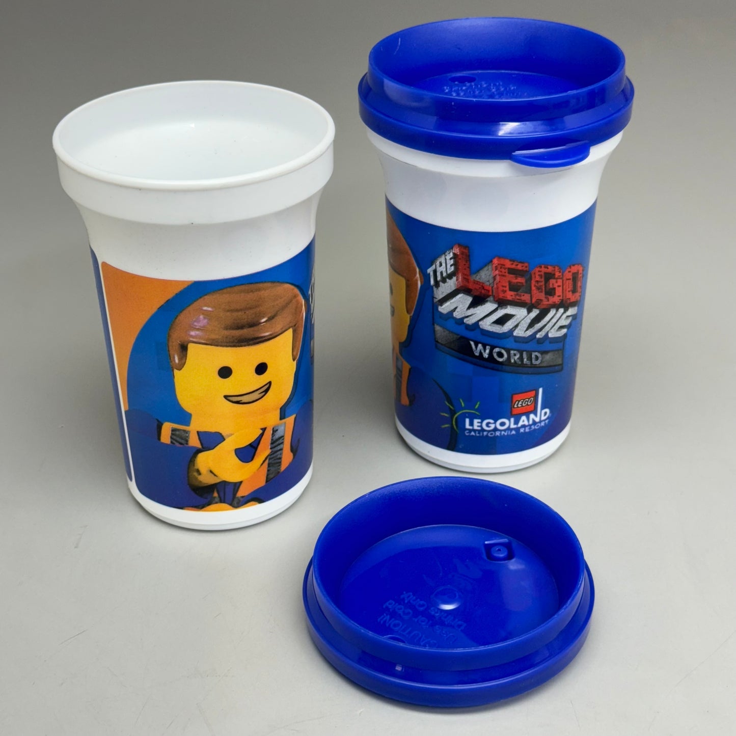 LEGOLAND Lego Movie World (150 PACK) Plastic Cup w/ Lid 12 oz AUTHENTIC! (New)