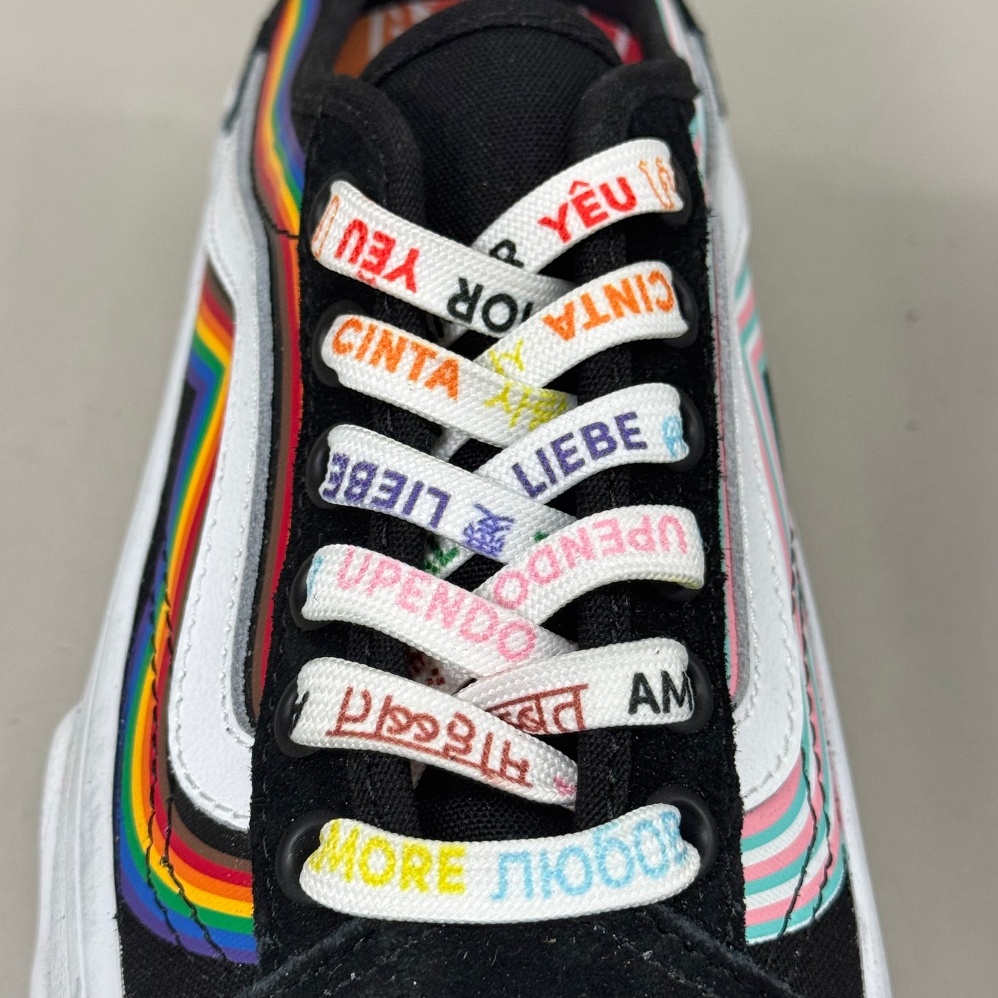 VANS Old Skool Sentry WC Pride Sneaker Women's 5.0 Men's 3.5 Rainbow/Black/White