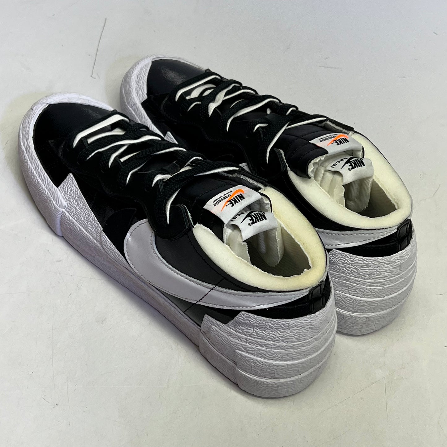 NIKE Blazer Low X Sacai Black Patent Leather Shoes Men's Sz 12 Black/White DM6443 001