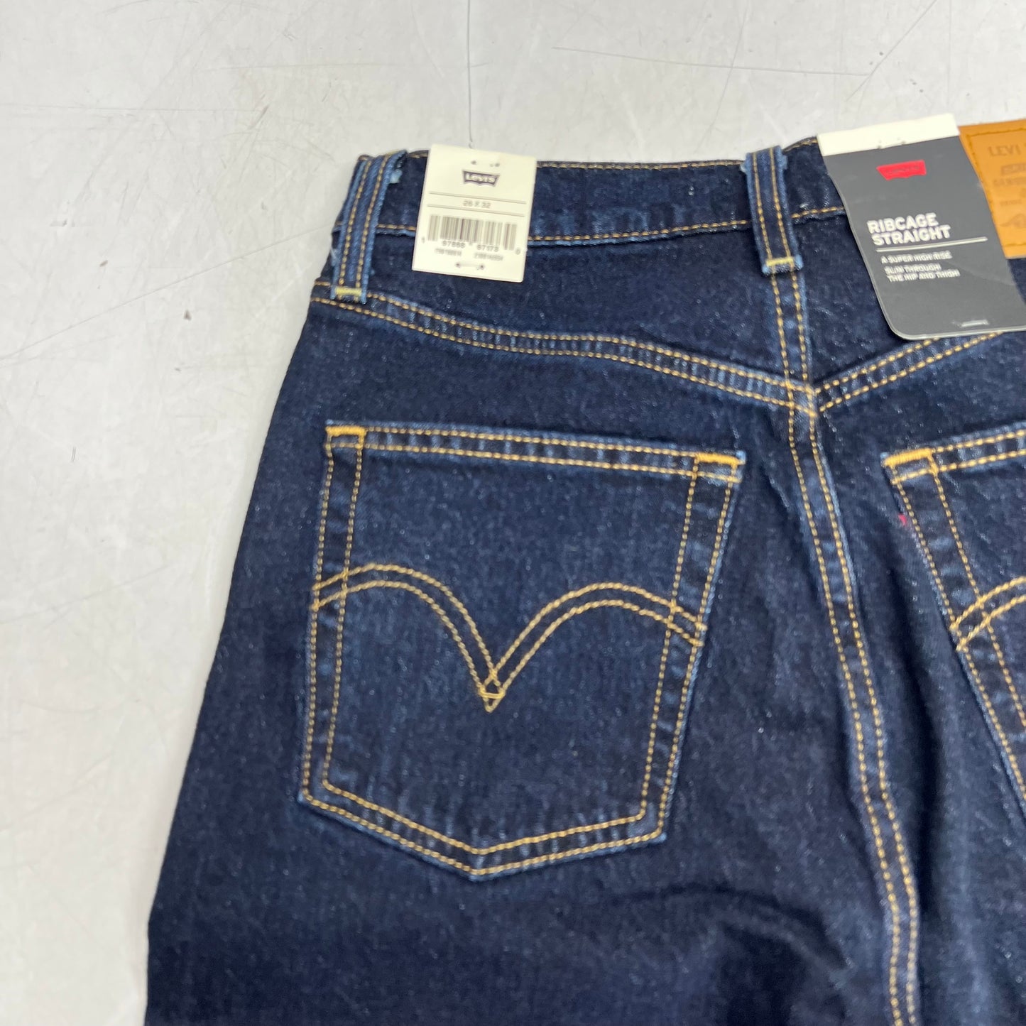 LEVIS Ribcage Straight Leg Denim Pants  Women's Sz 26x32 Small Course 79078-0014