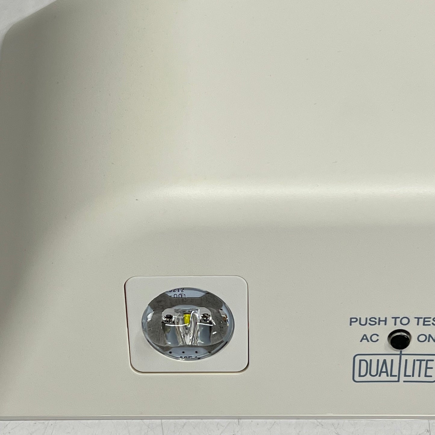 HUBBELL Dual Lite Led Emergency Light LED NiMH 2W LED Heads White EV4DI-02WAL