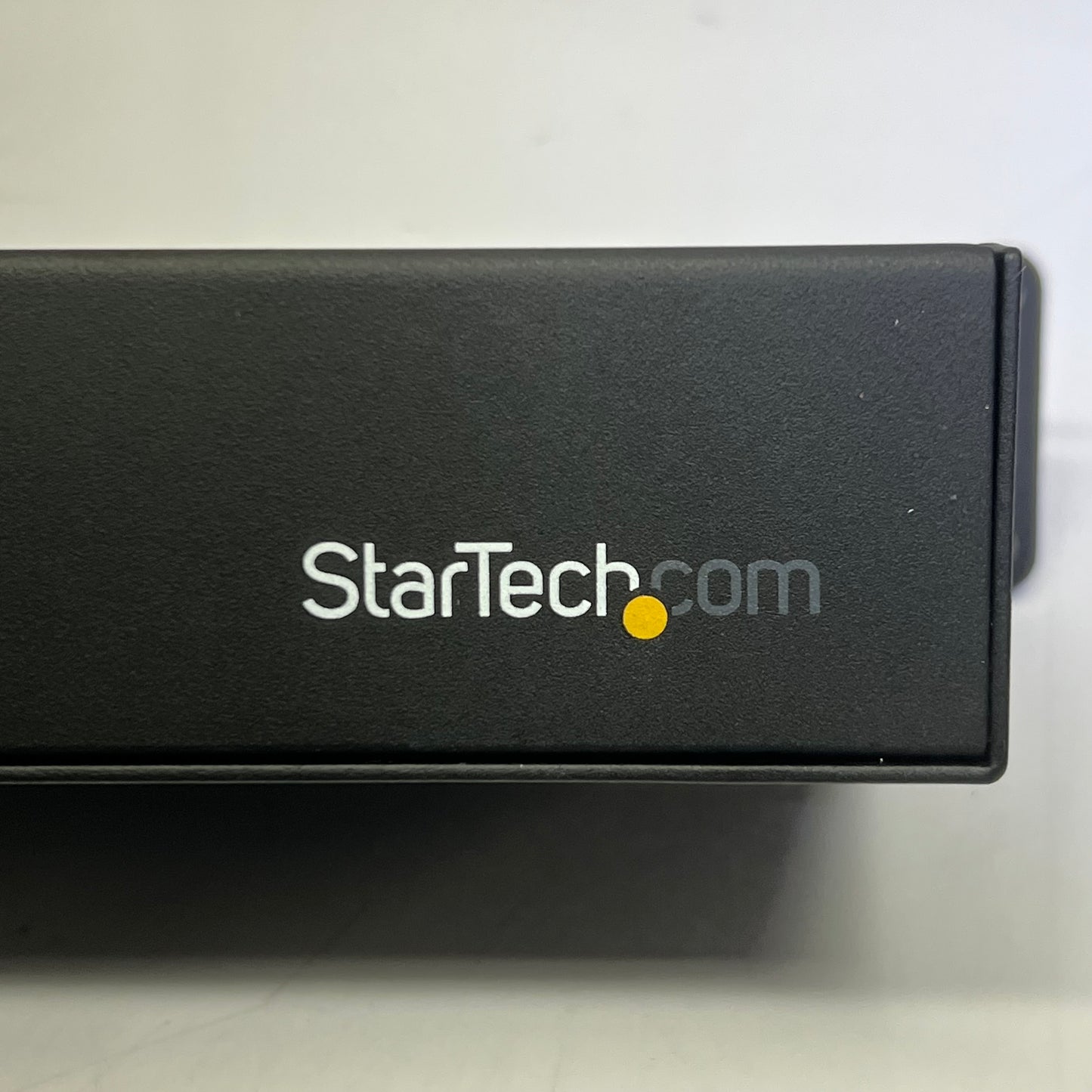 ZA@ STARTECH 8 Port Rack-Mount PDU With C13 Outlets 1u-16A PDU08C13H C